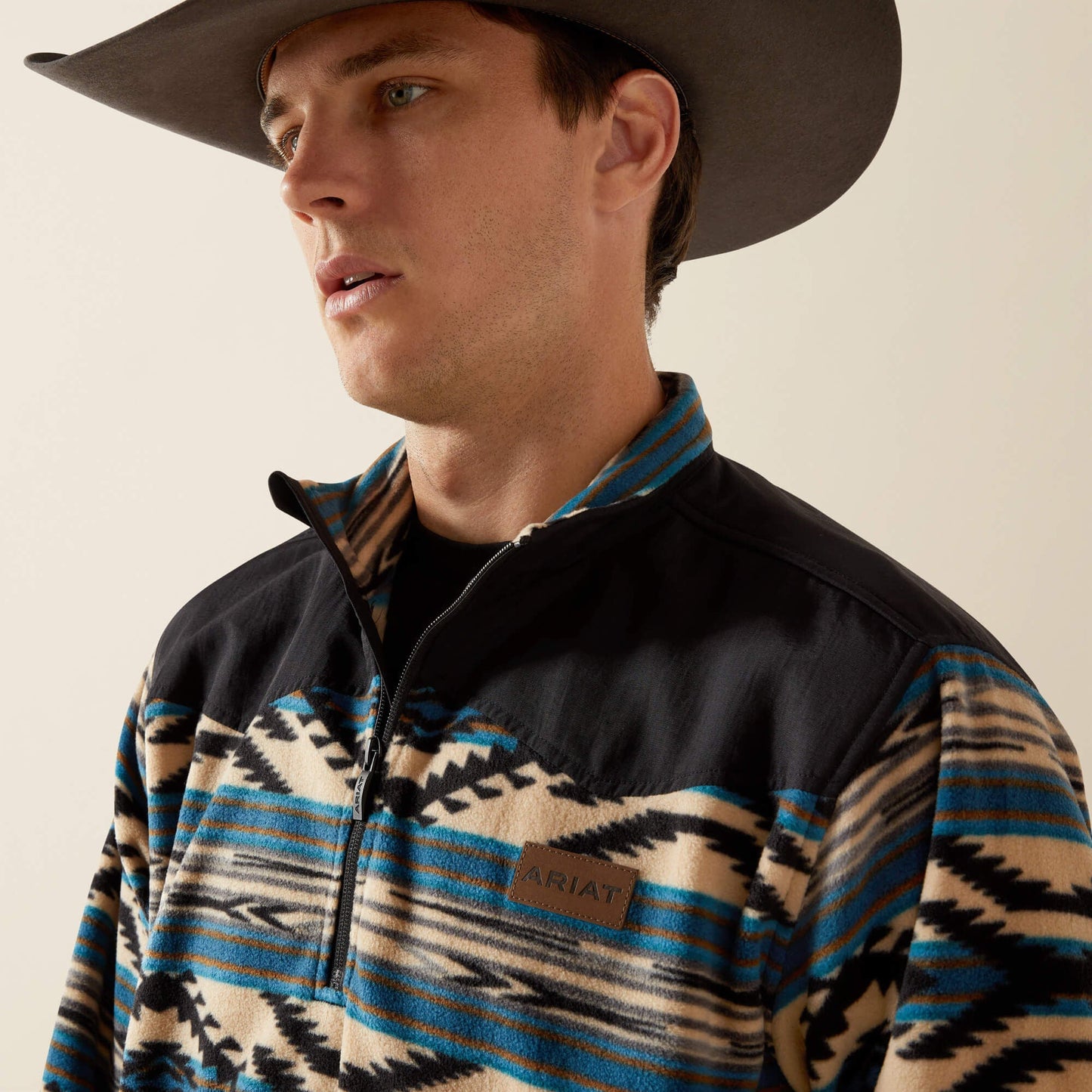 Basis Fleece Sweater Men | Ariat online shop