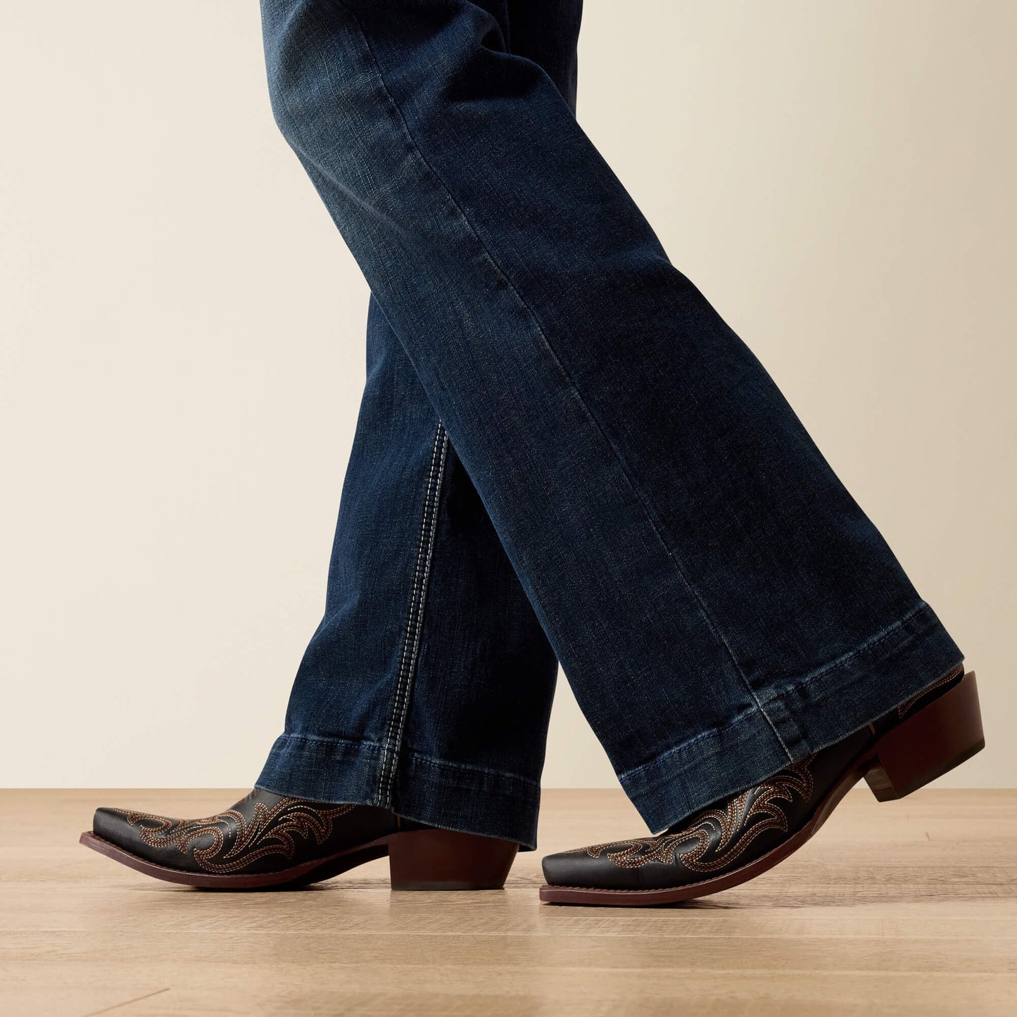 Trouser Perfect Rise Aisha Wide Leg Jean Women | Ariat online