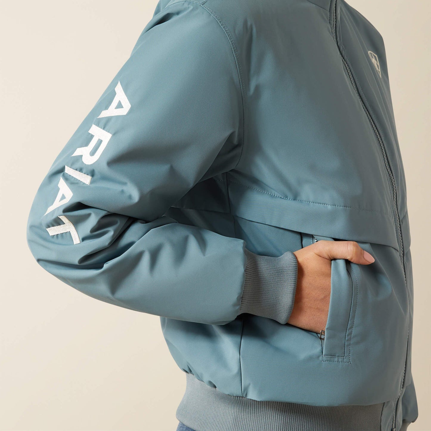 Stable 2.0 Insulated Jacket Women | Ariat on sale
