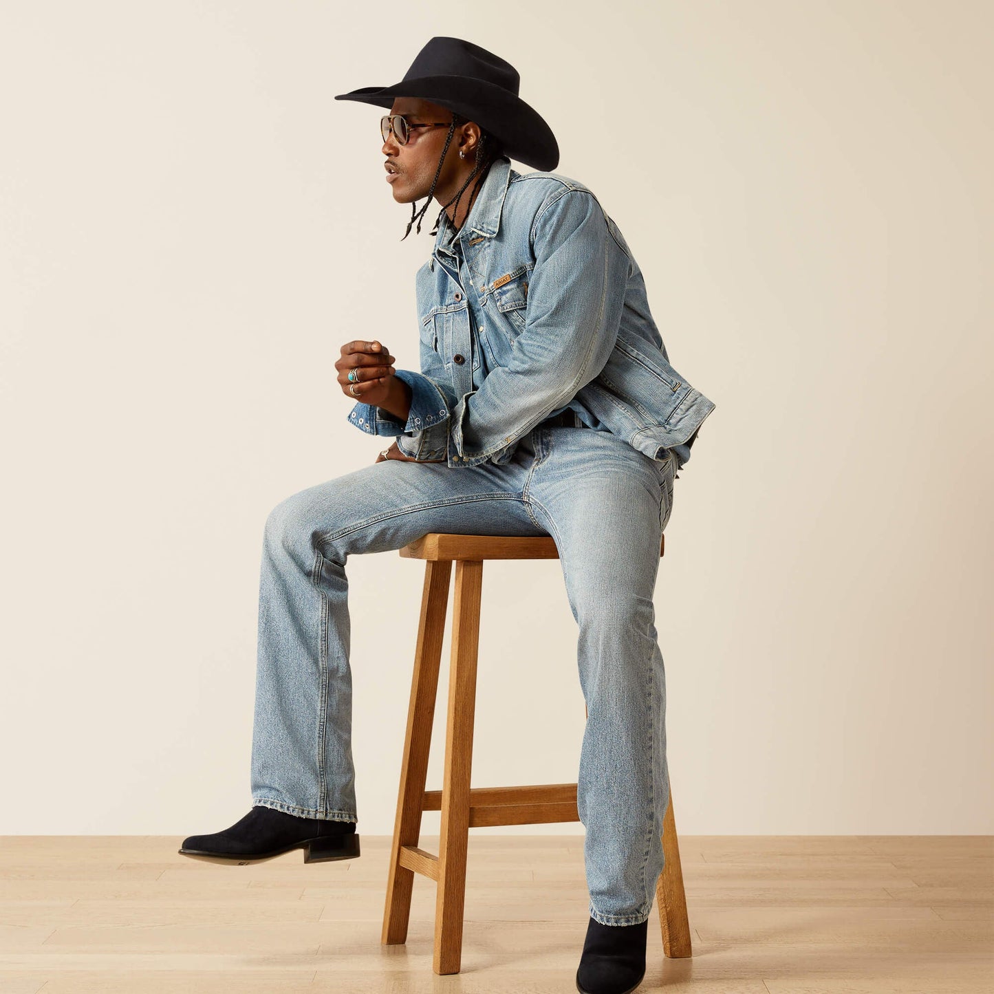 Everybody's Yellowstone Hometown Denim Jacket Trends | Ariat on sale