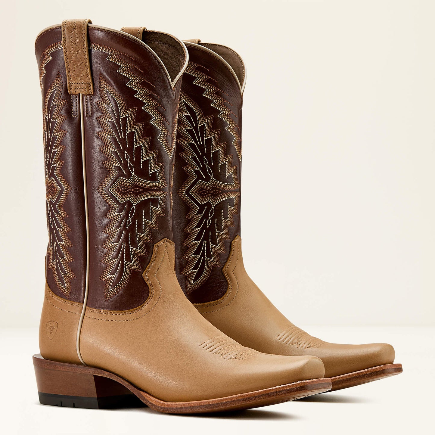 Futurity Showman Cowboy Boot Men | Ariat for sale