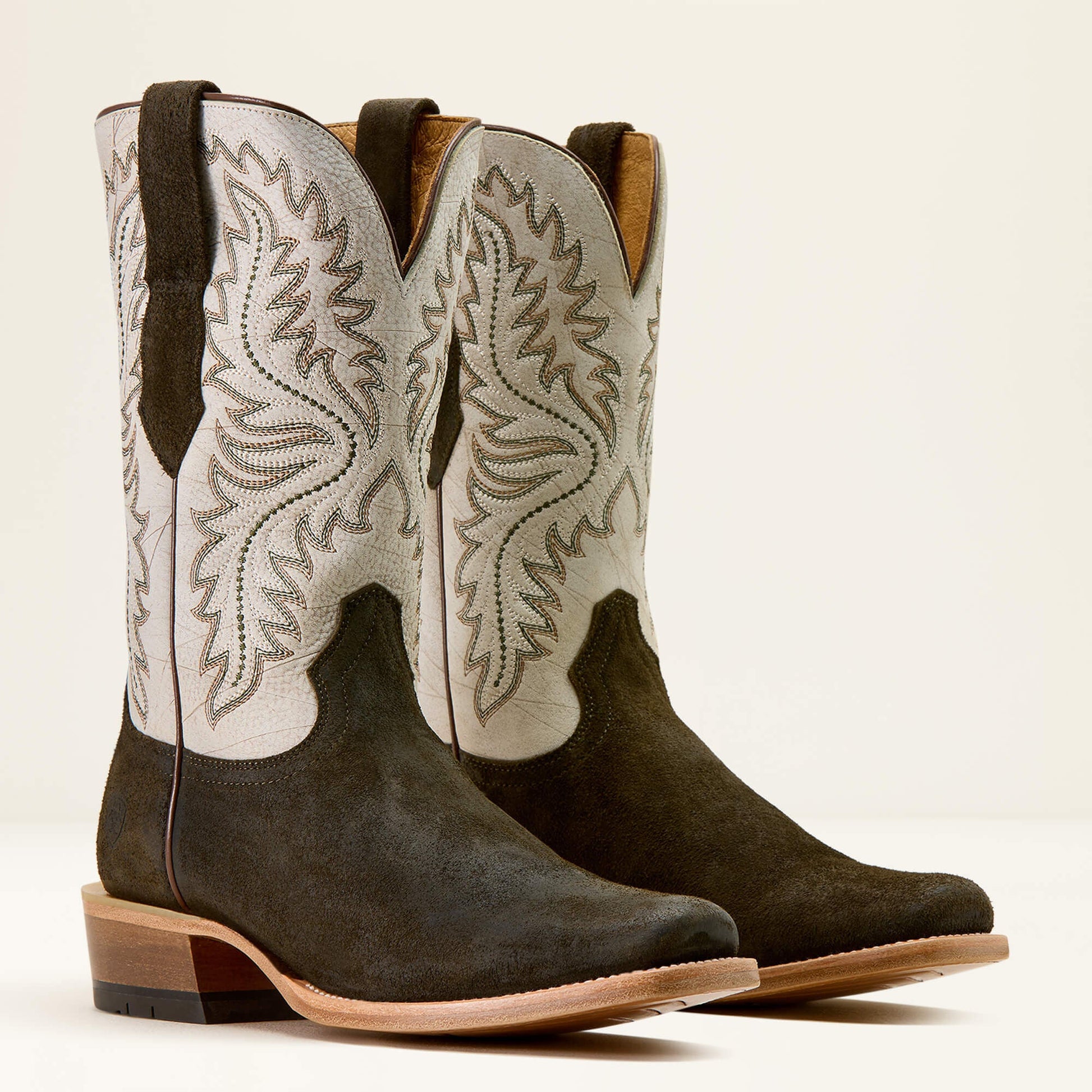 Futurity Deal Narrow Cutter Toe Cowboy Boot Men | Ariat on sale