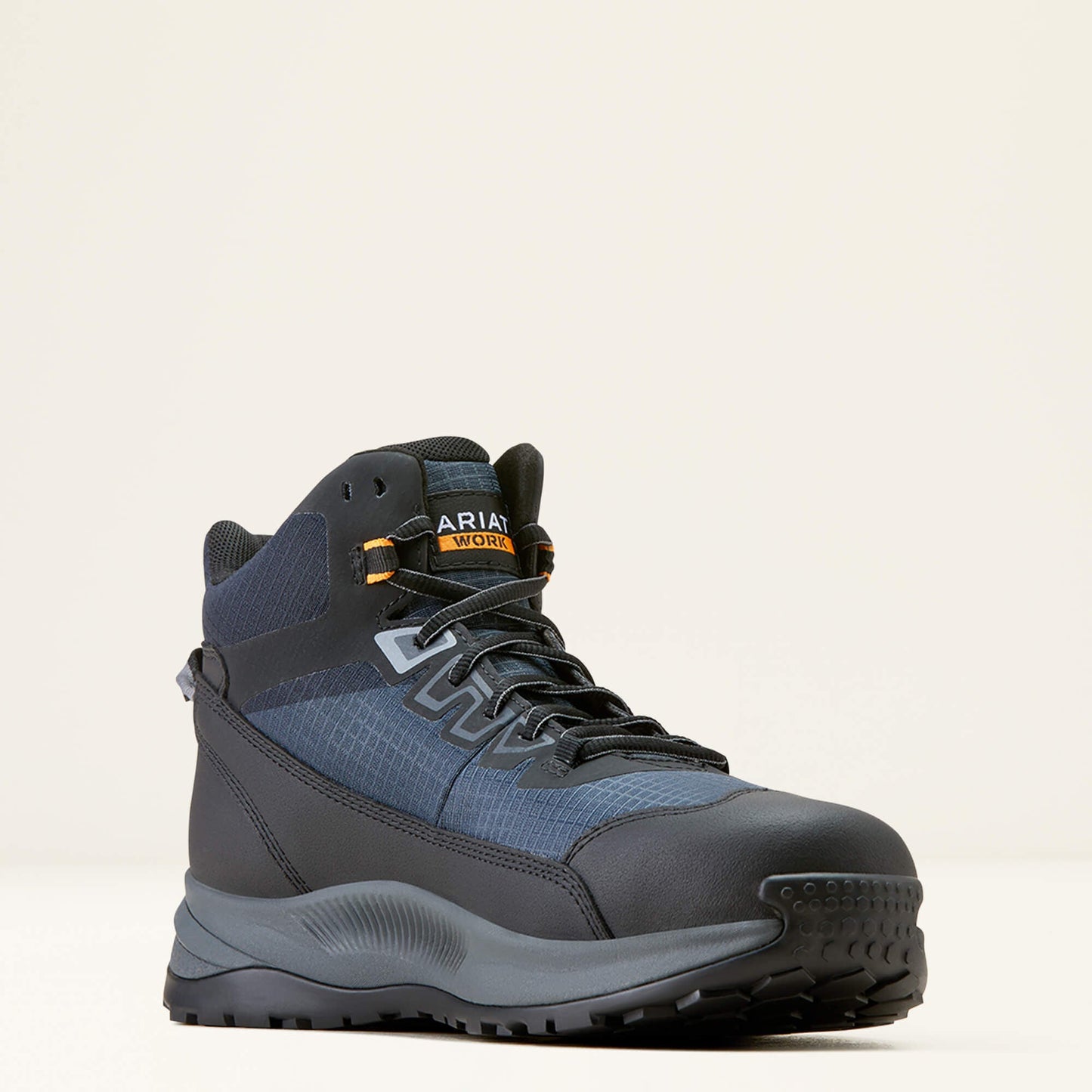 Outpace Shift Mid Composite Toe Work Shoe Men | Ariat online shop