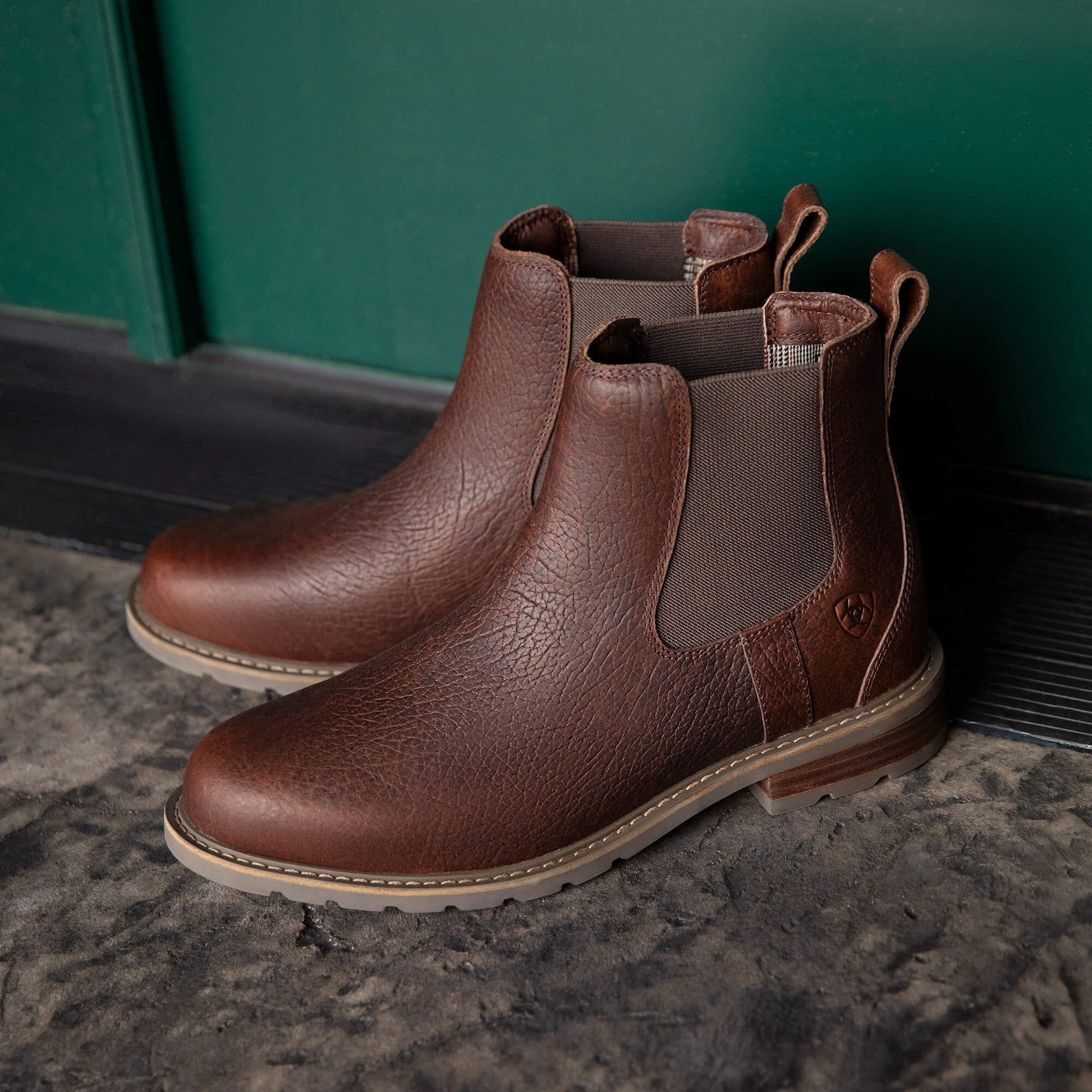Wexford Bison Chelsea Boot Men | Ariat sale