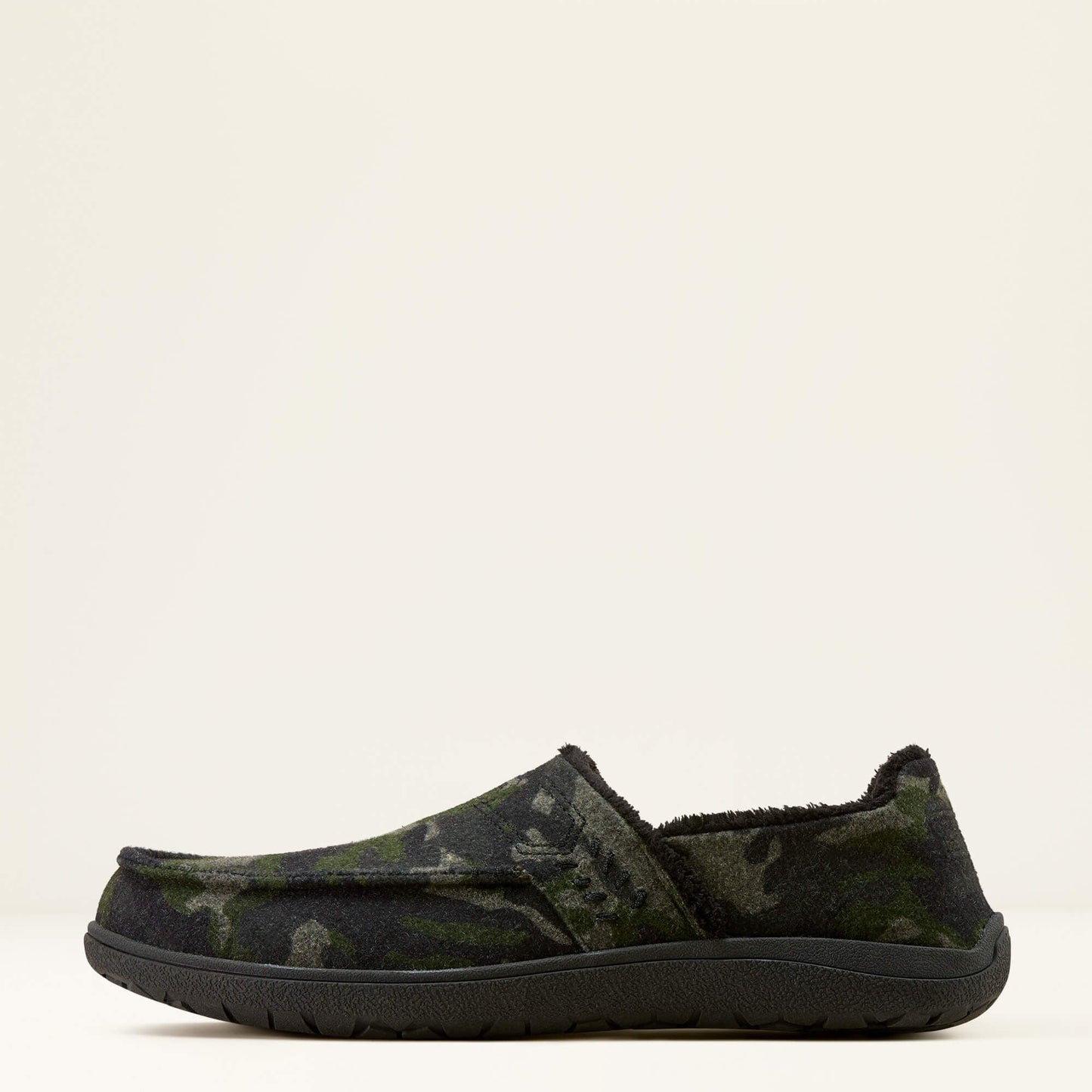 Restful Comfort Scuff Slipper Men | Ariat on sale