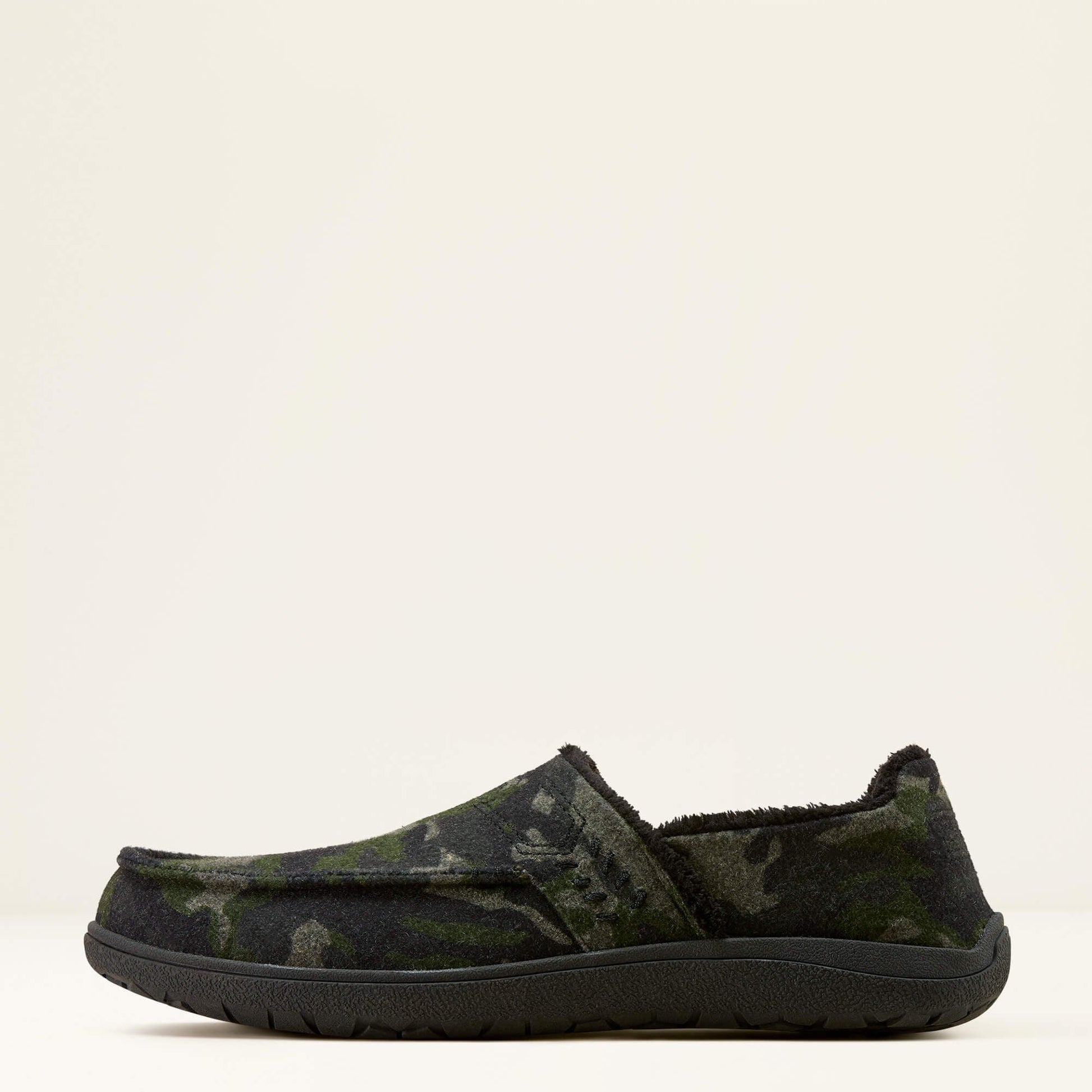 Restful Comfort Scuff Slipper Men | Ariat on sale