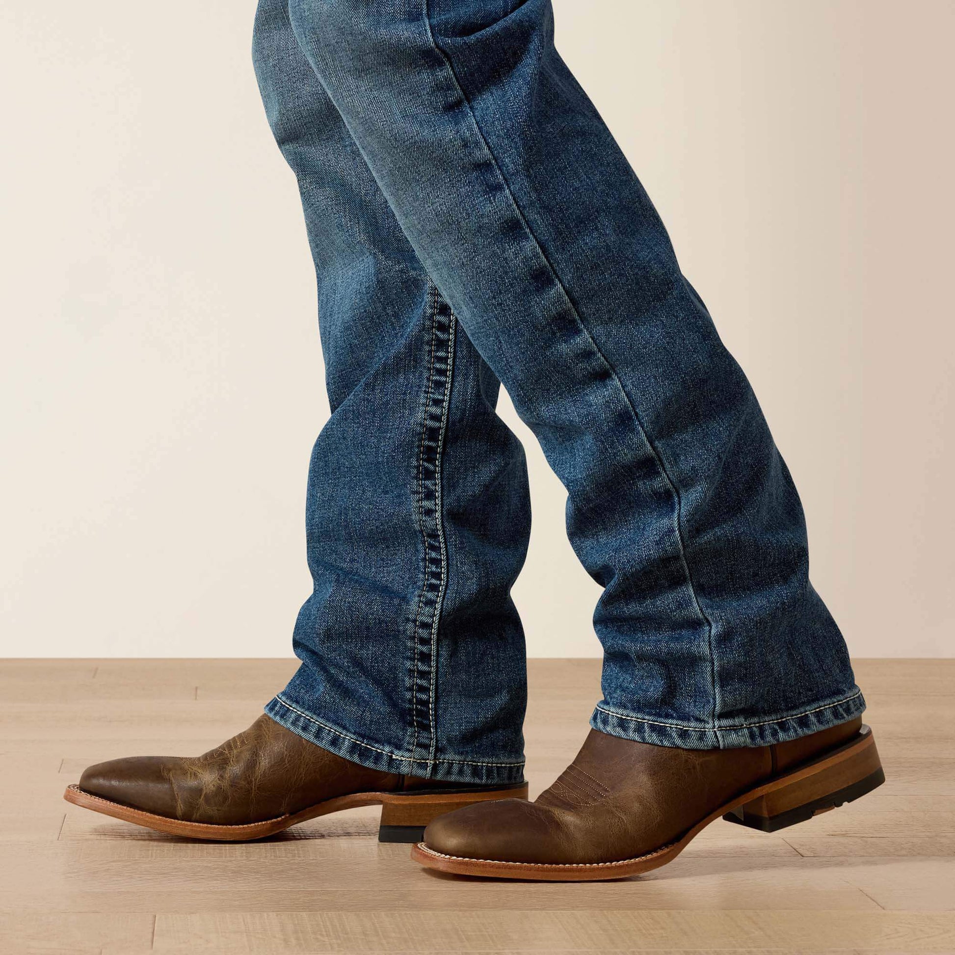 M2 Grayson Fargo Boot Cut Jean Men | Ariat online shop