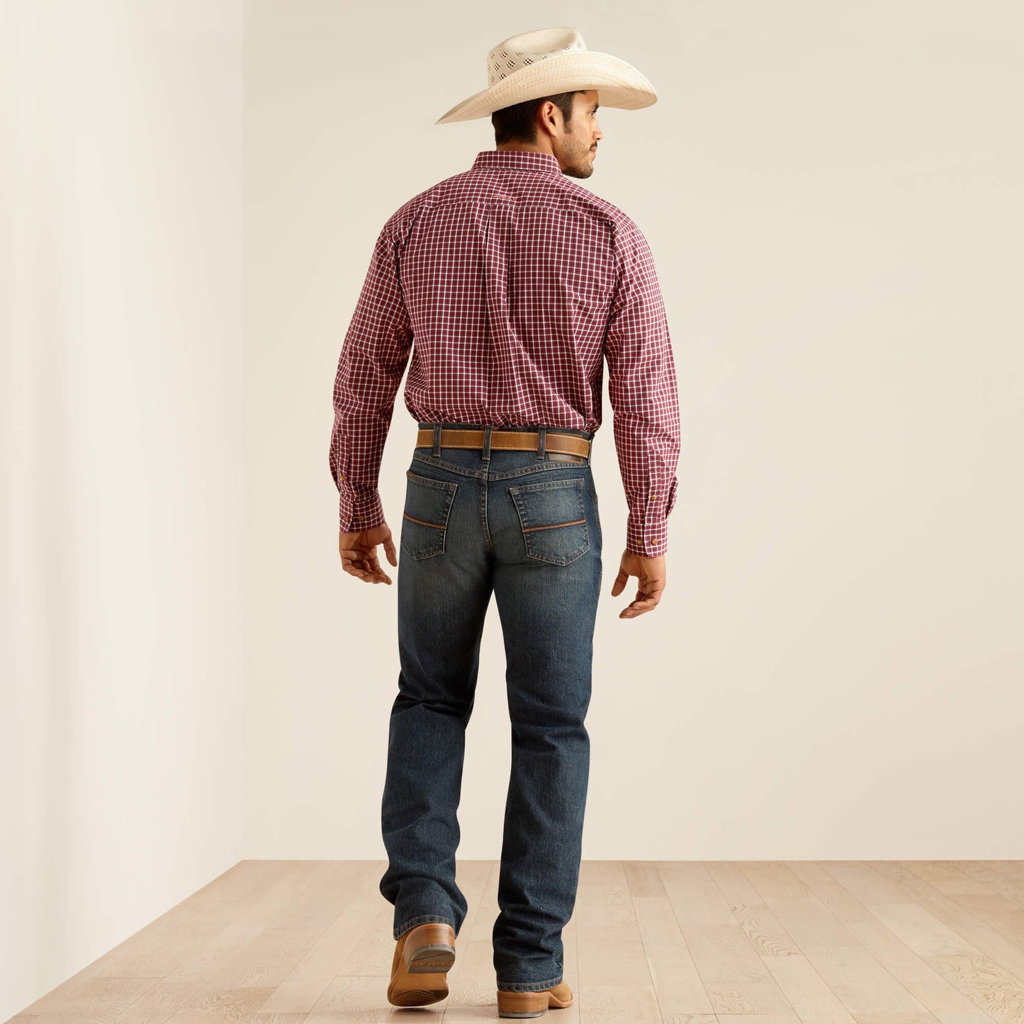 M2 Traditional Relaxed Stretch Pro Series Ray Boot Cut Jean Men | Ariat outlet