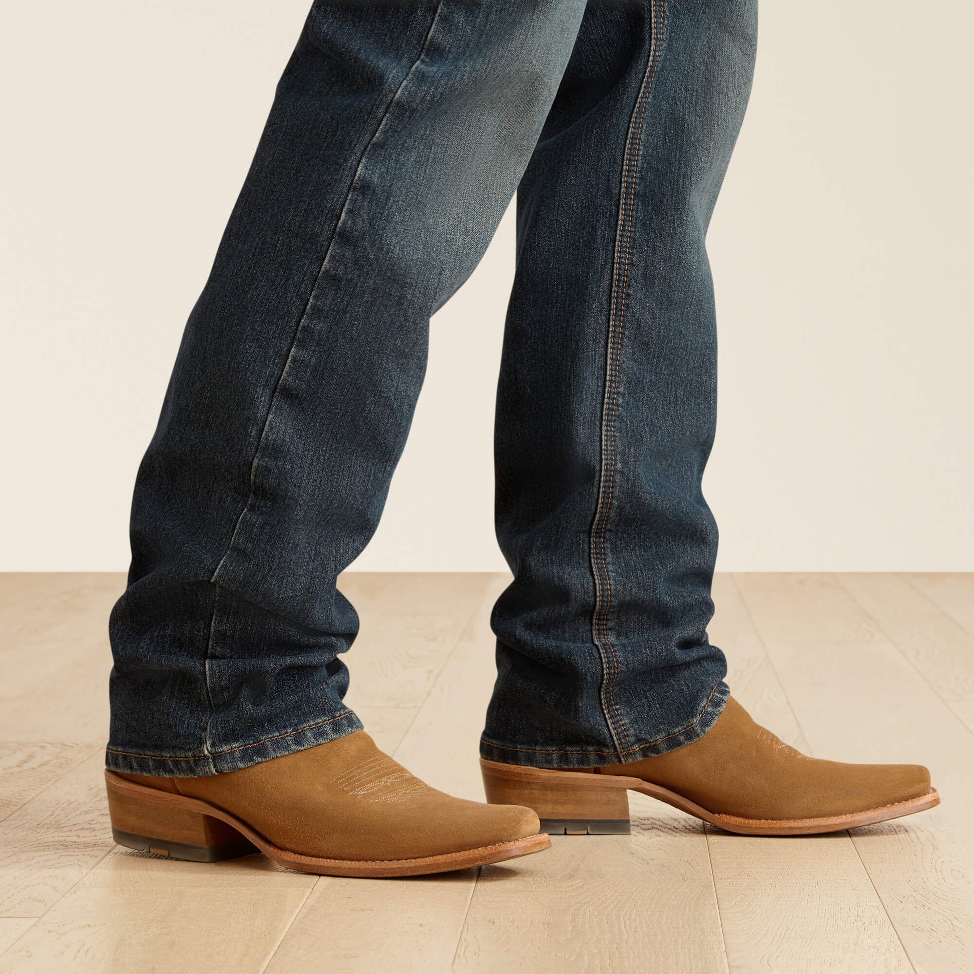 M2 Traditional Relaxed Stretch Pro Series Ray Boot Cut Jean Men | Ariat outlet