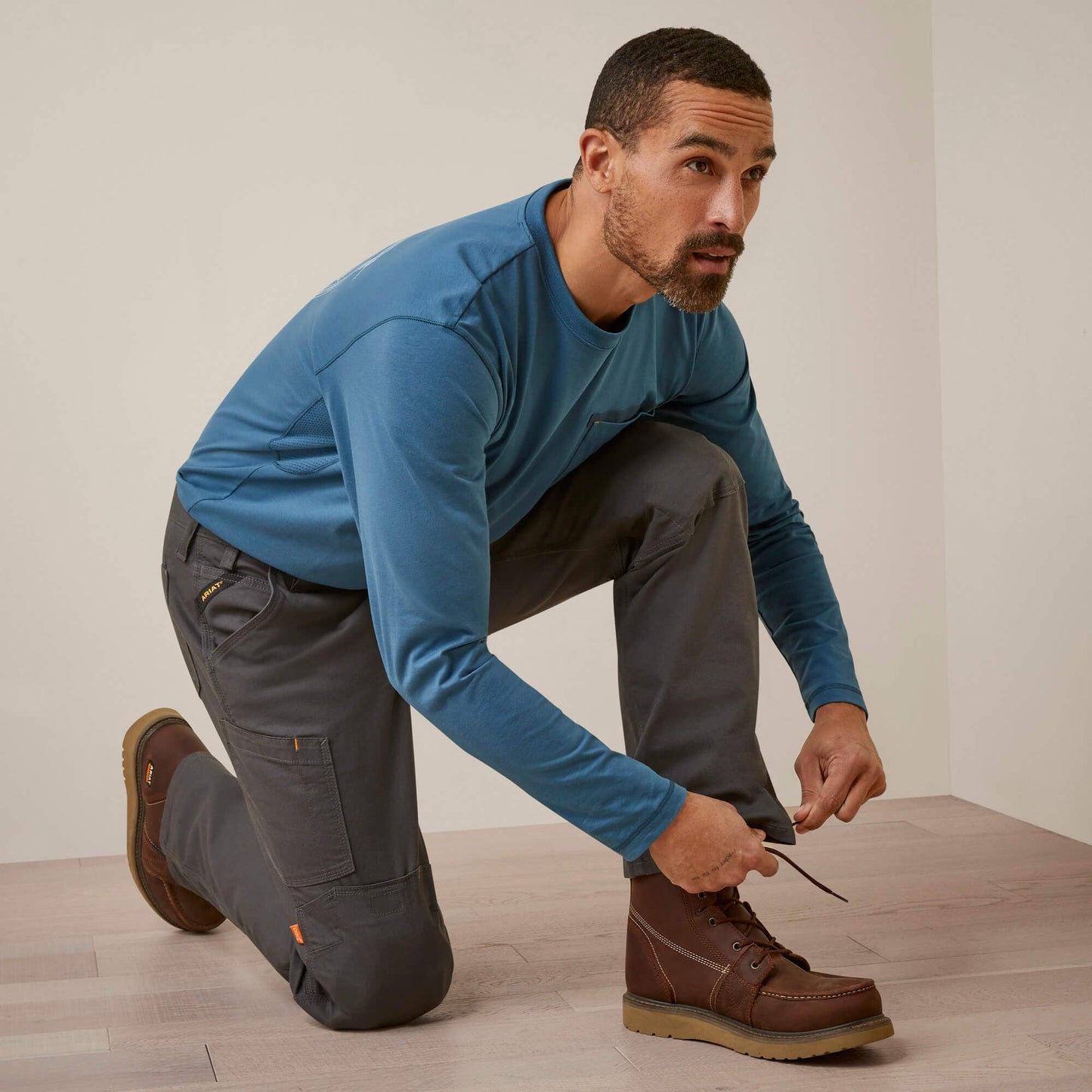 Rebar M5 Straight Made Tough Knee Guardian Straight Men | Ariat on sale