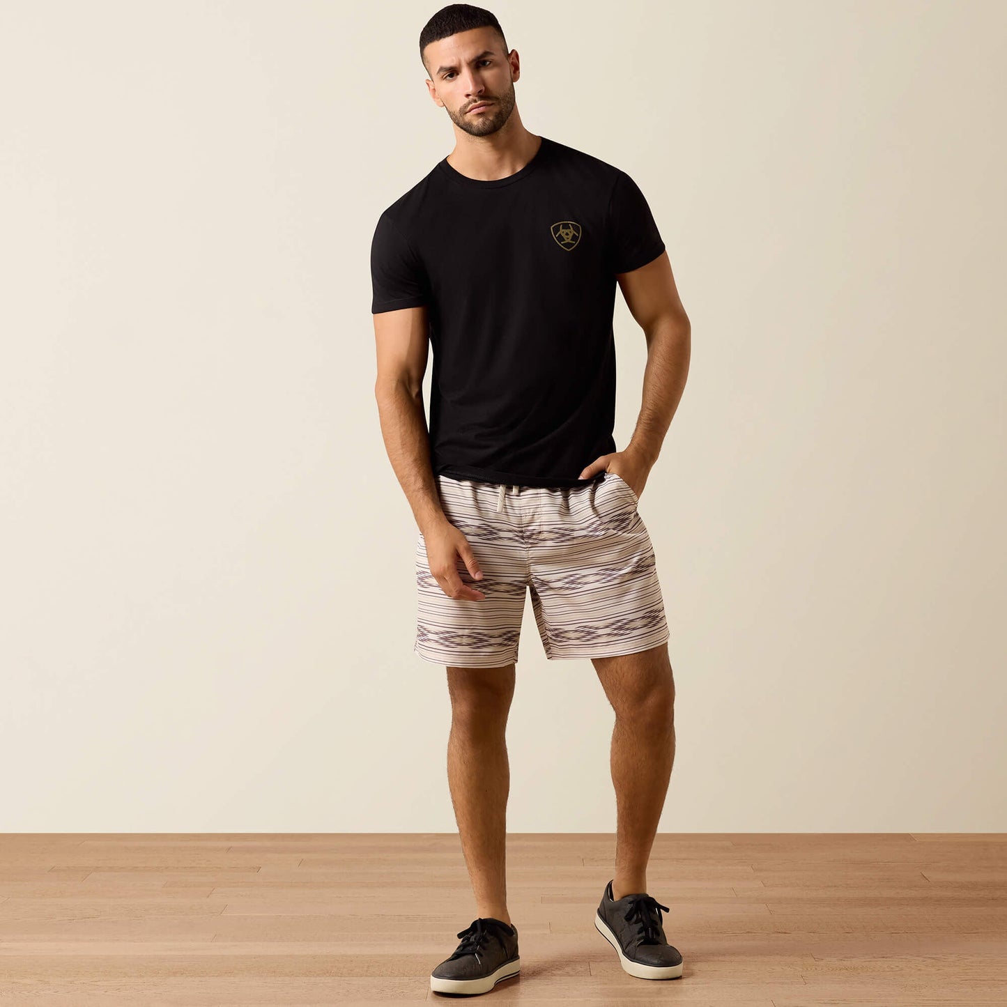 Ariat Banner Badge T-Shirt Men | Ariat sale