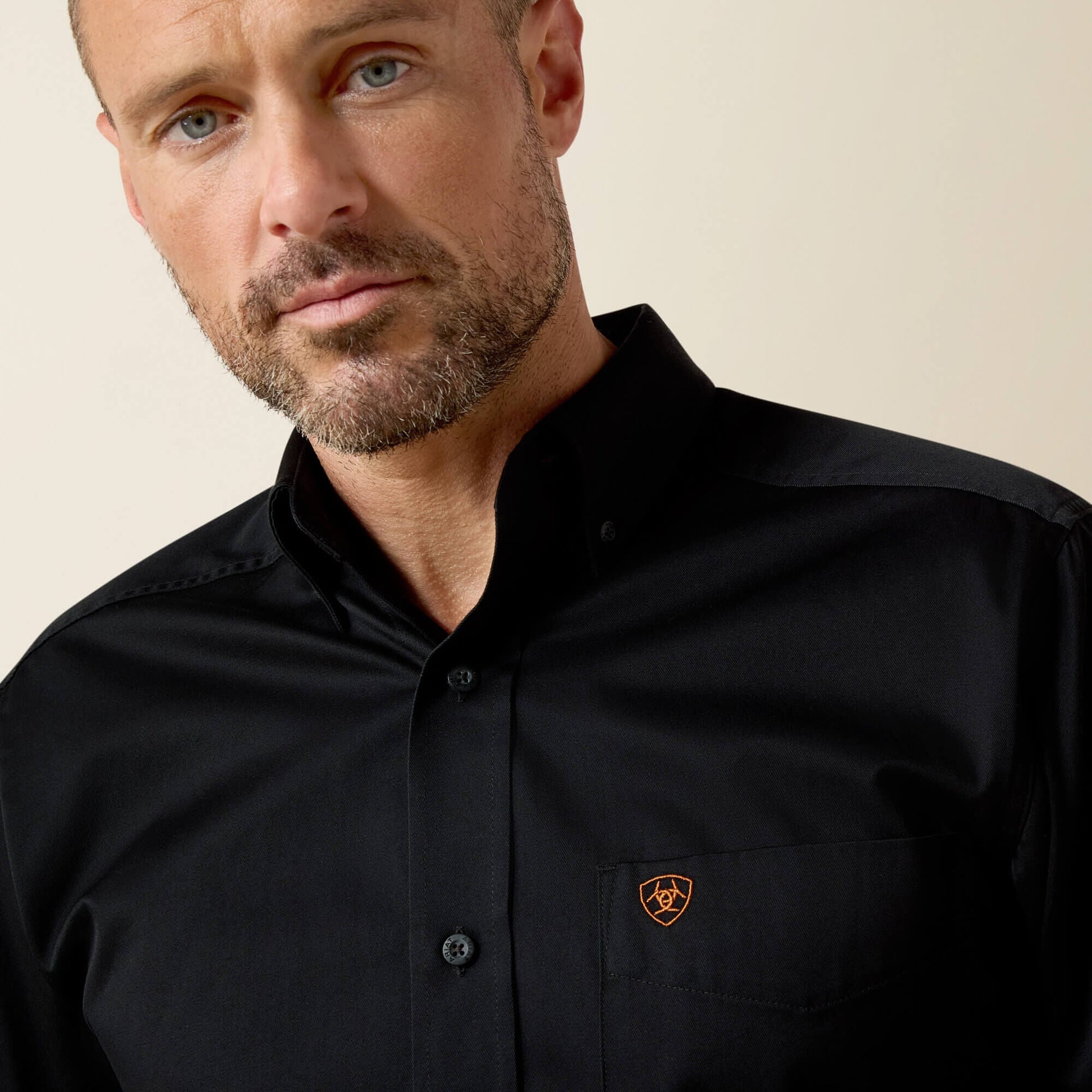 Solid Twill Fitted Shirt Men | Ariat outlet