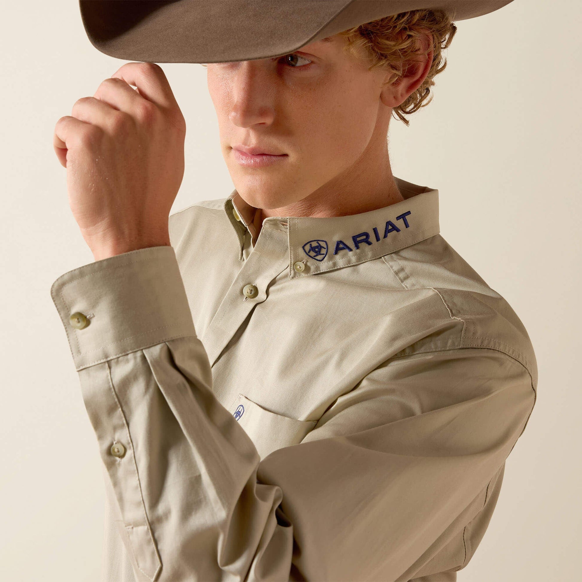 Team Logo Lightweight Twill Classic Fit Shirt Men | Ariat discount