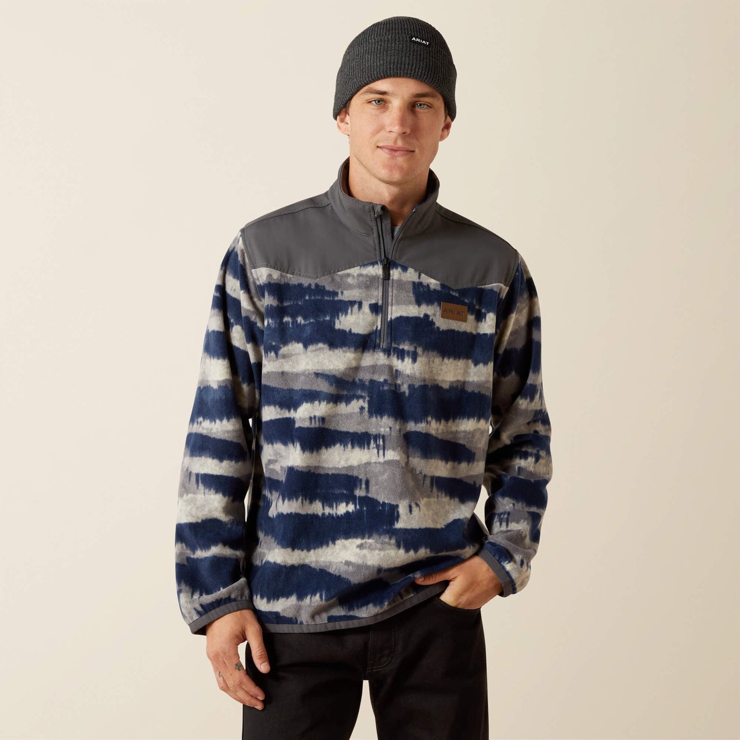 Basis Fleece Sweater Men | Ariat discount