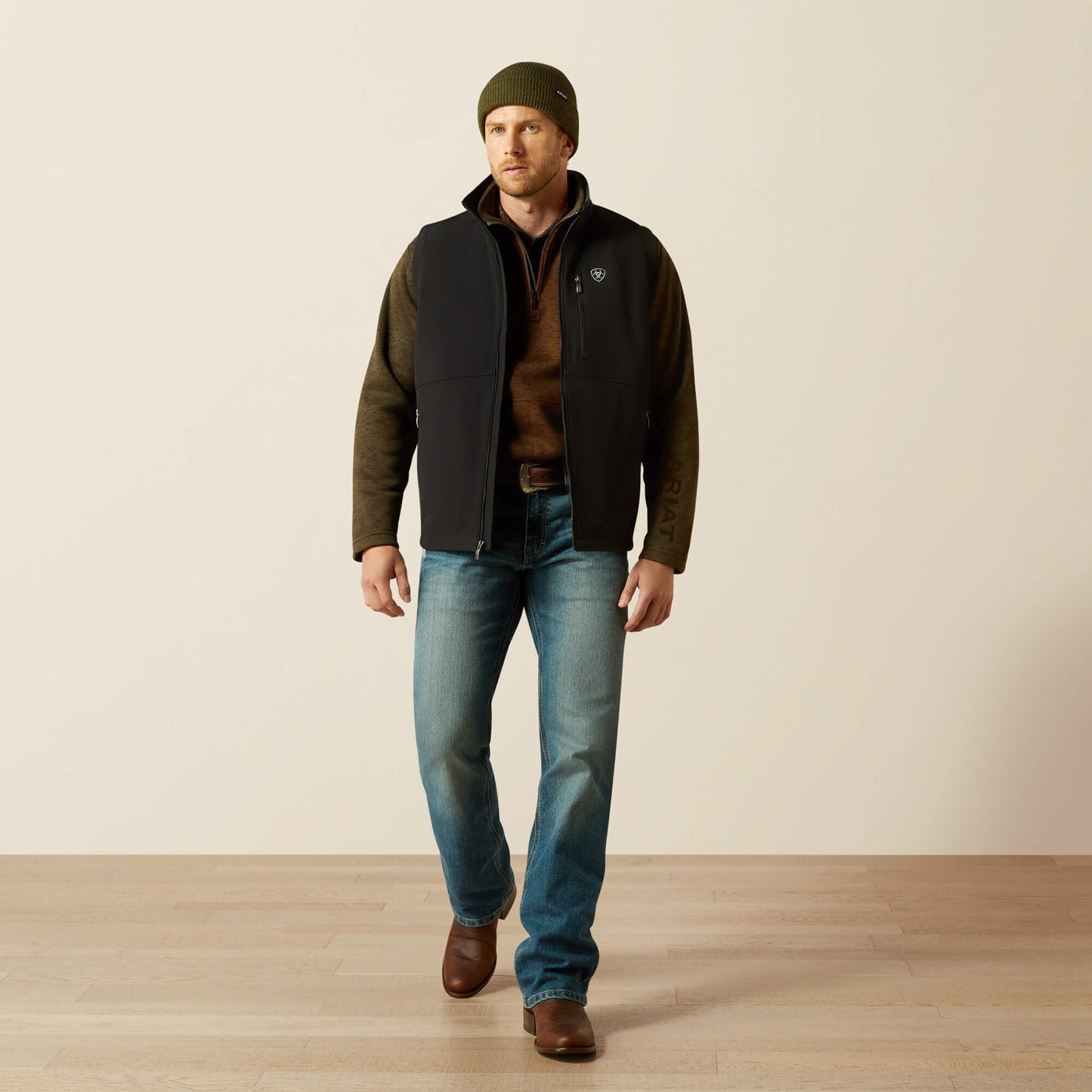 Logo Softshell Vest Men | Ariat online