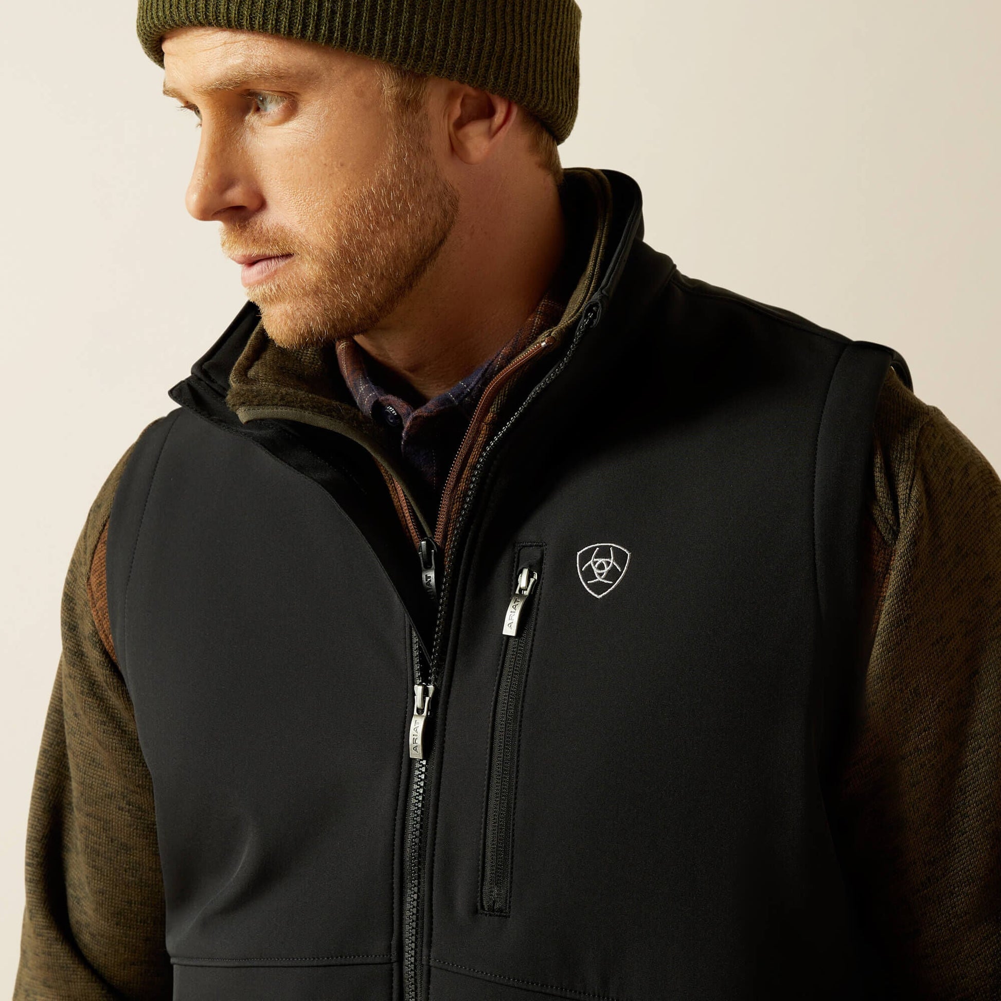 Logo Softshell Vest Men | Ariat online