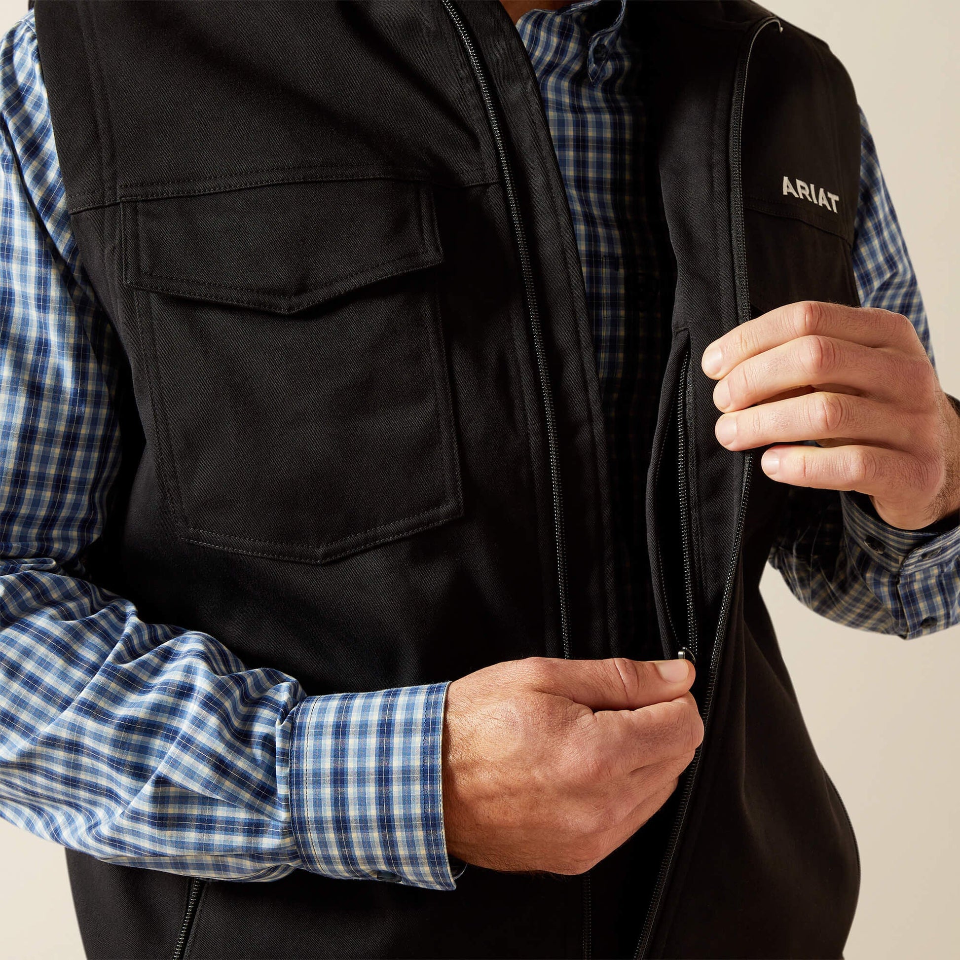 Sentinel Vest Men | Ariat online