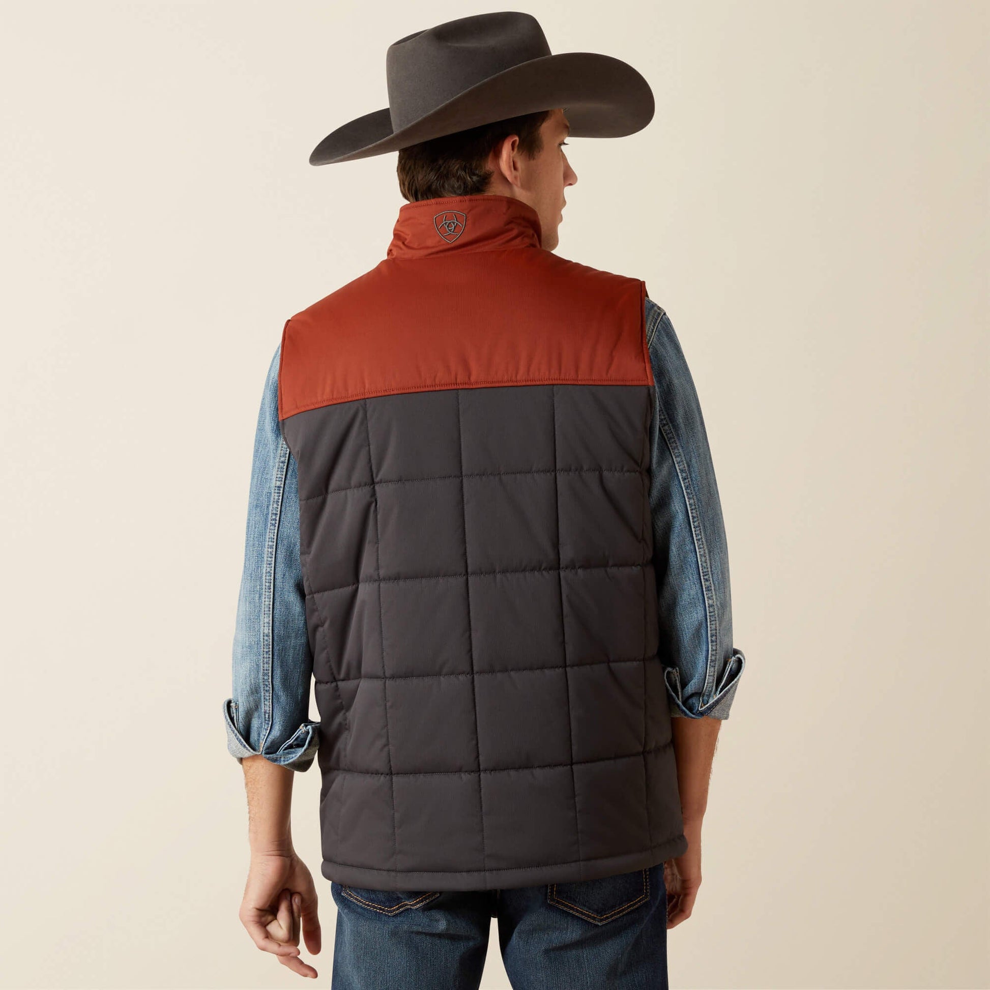 Crius Insulated Vest Men | Ariat on sale