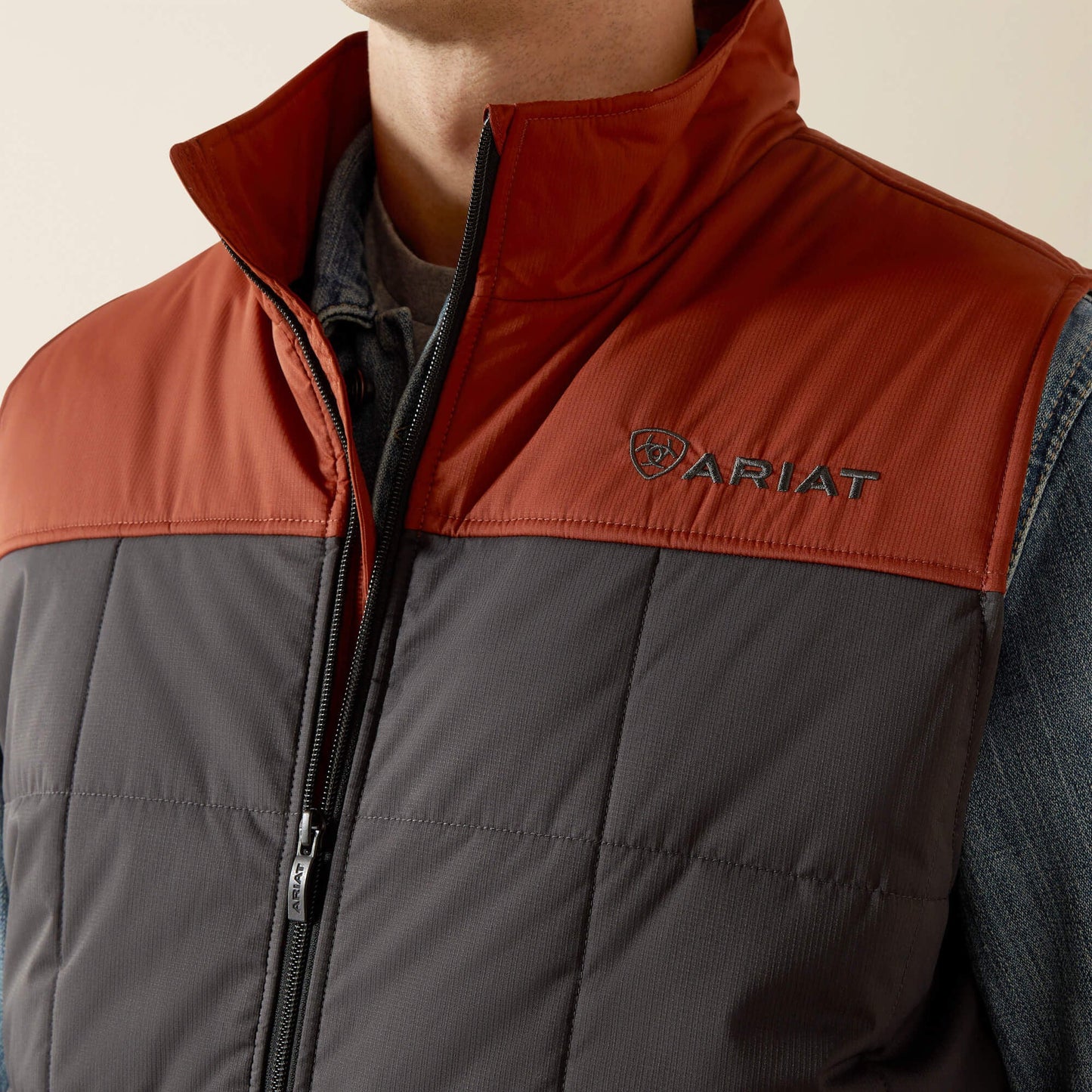 Crius Insulated Vest Men | Ariat on sale