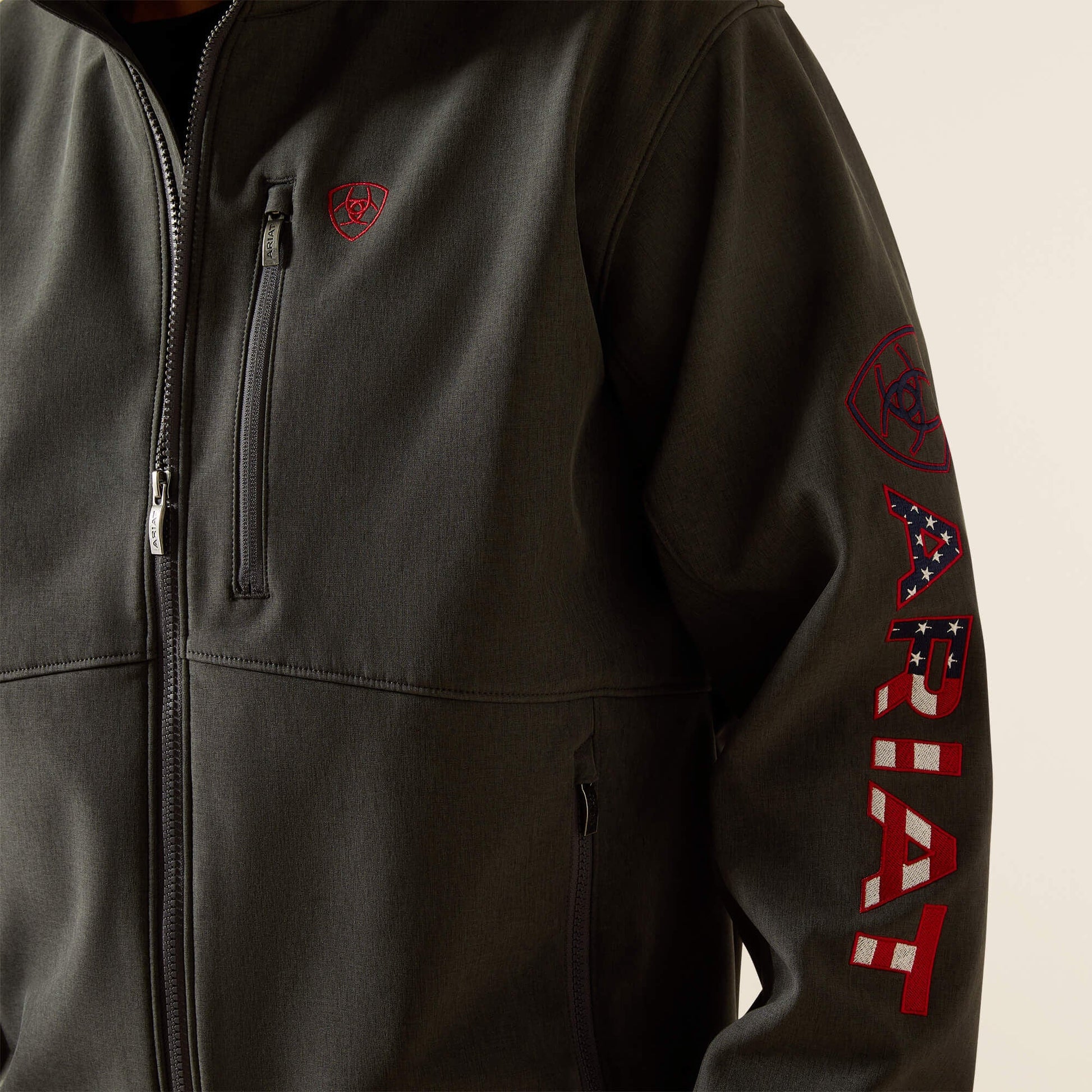 Logo Softshell Jacket Men | Ariat online