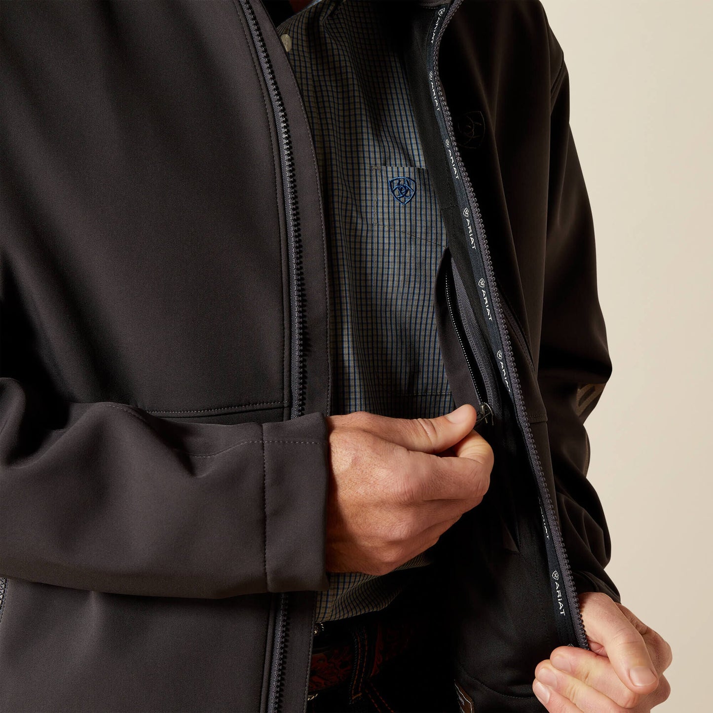 Logo Softshell Jacket Men | Ariat for sale