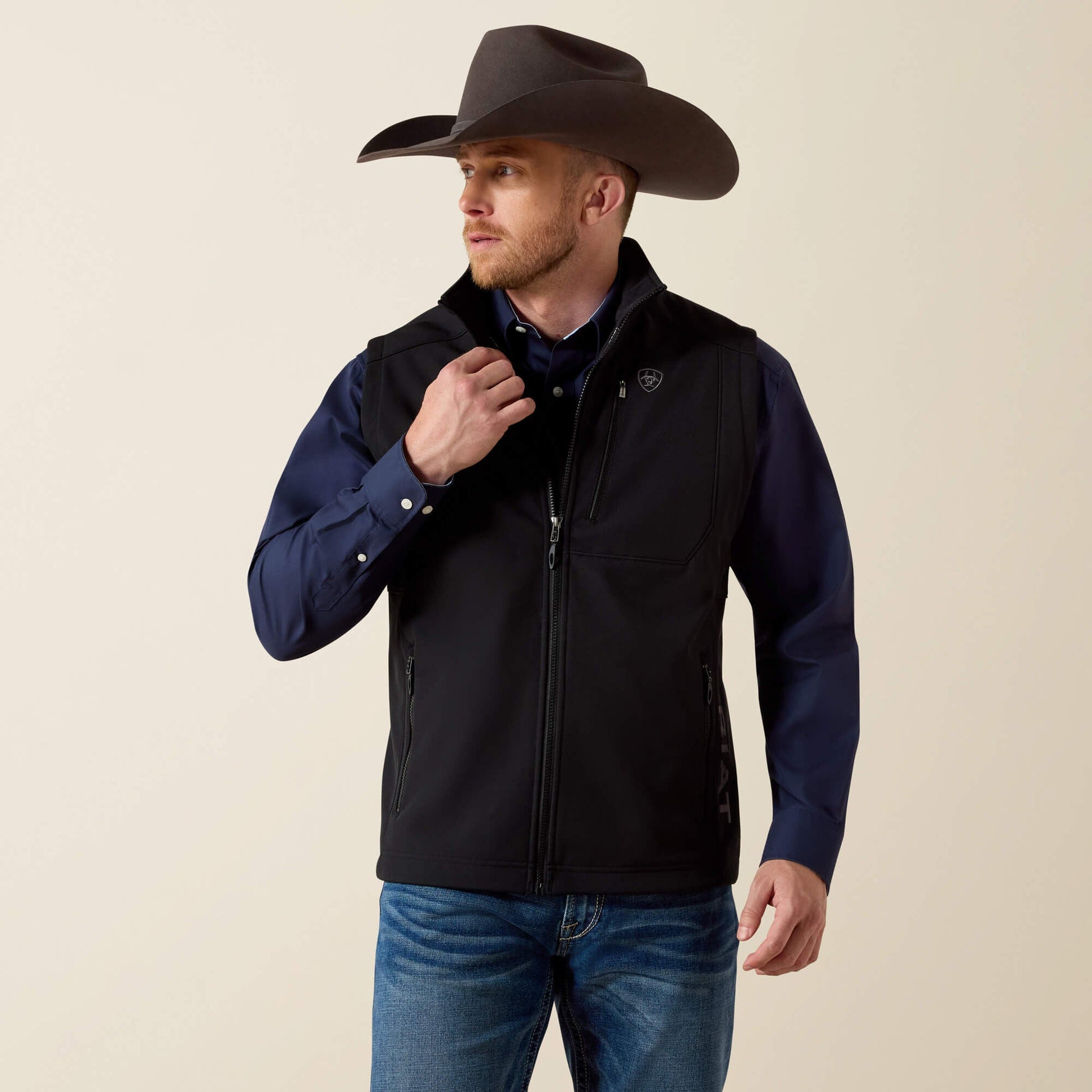 Logo 2.0 Patriot Softshell Vest Men | Ariat sale