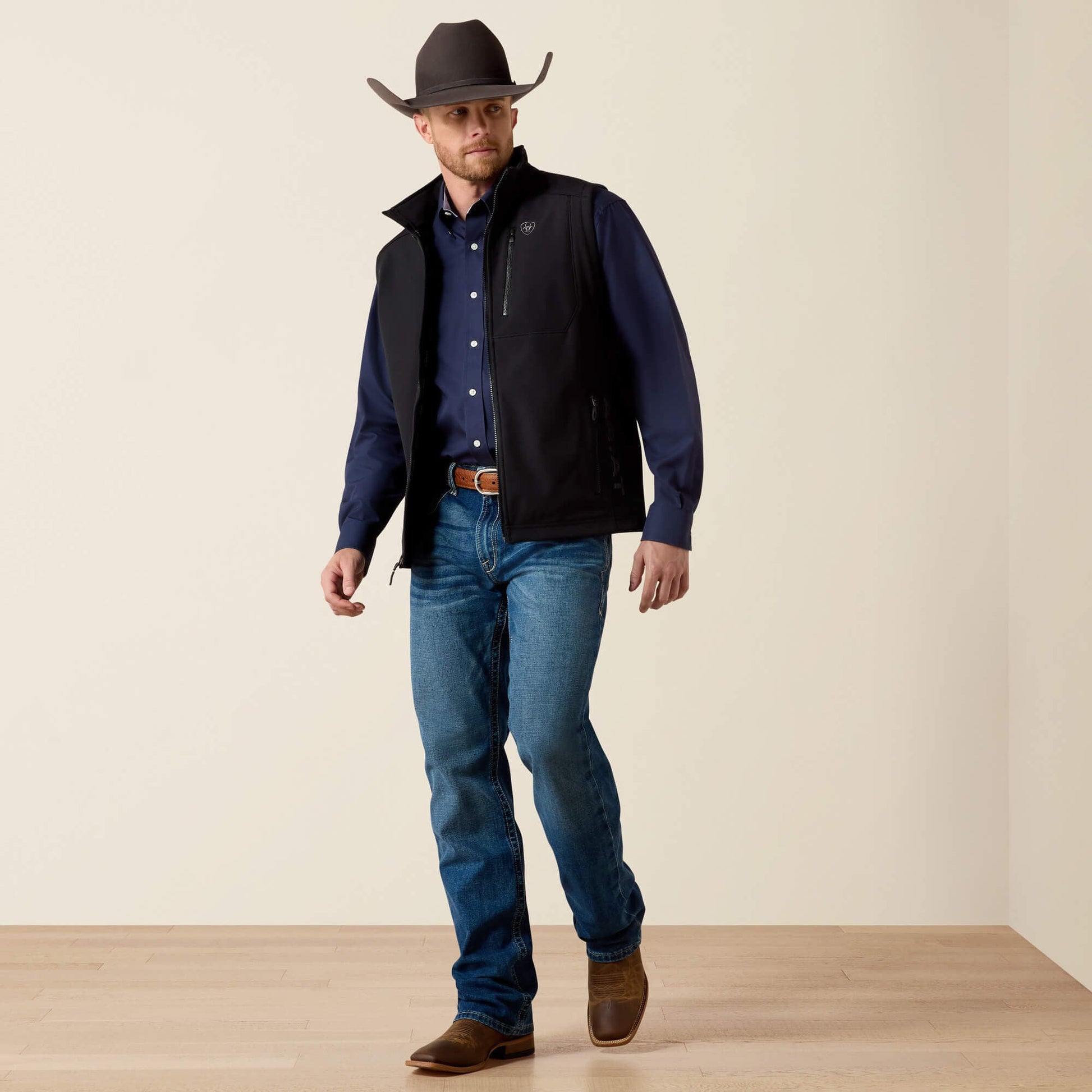 Logo 2.0 Patriot Softshell Vest Men | Ariat sale