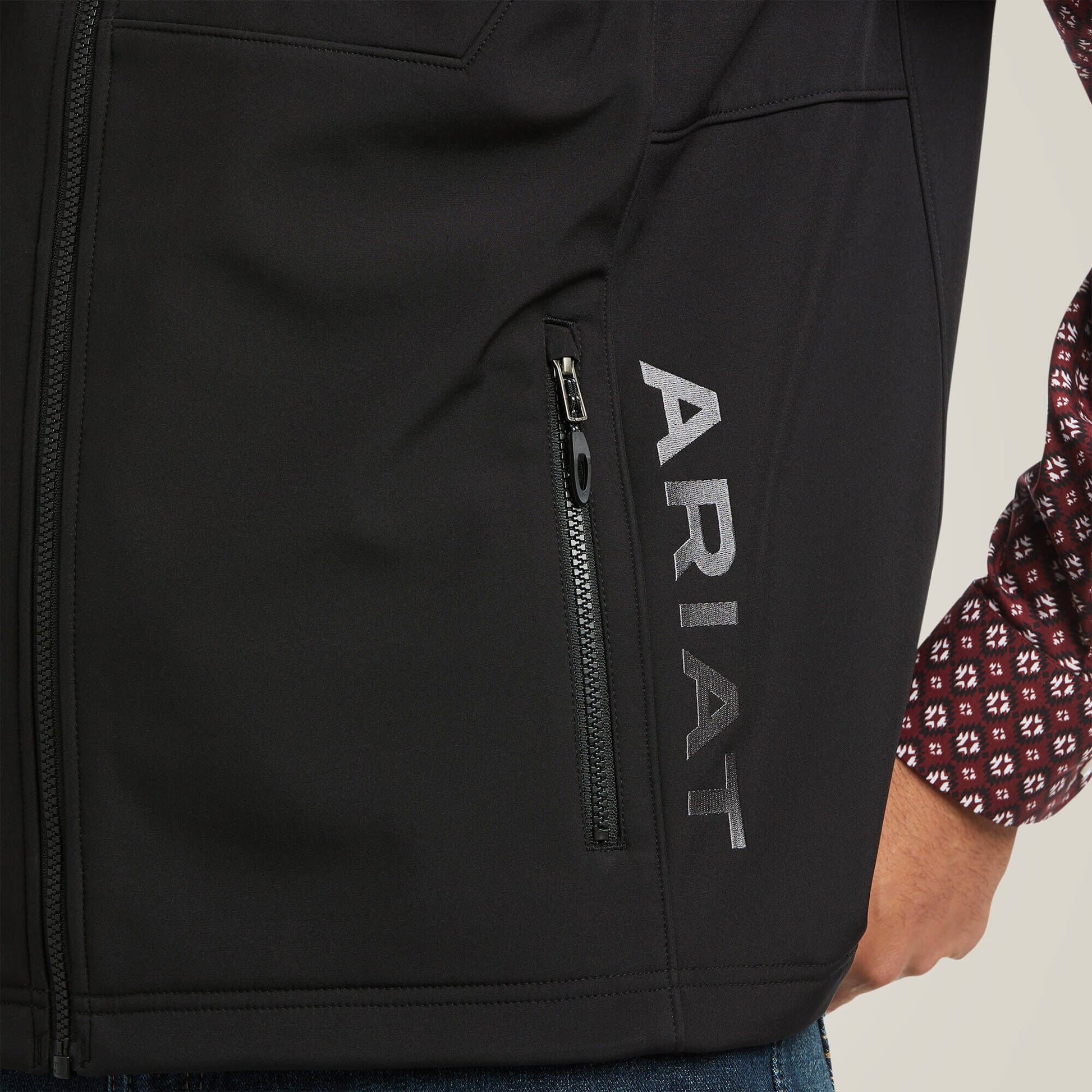 Logo 2.0 Patriot Softshell Vest Men | Ariat sale