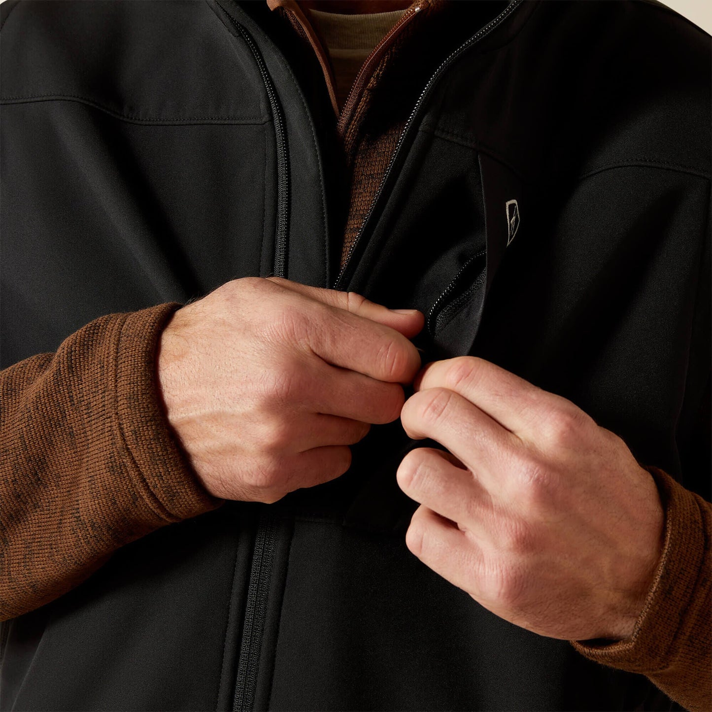 Vernon Softshell Vest Men | Ariat on sale