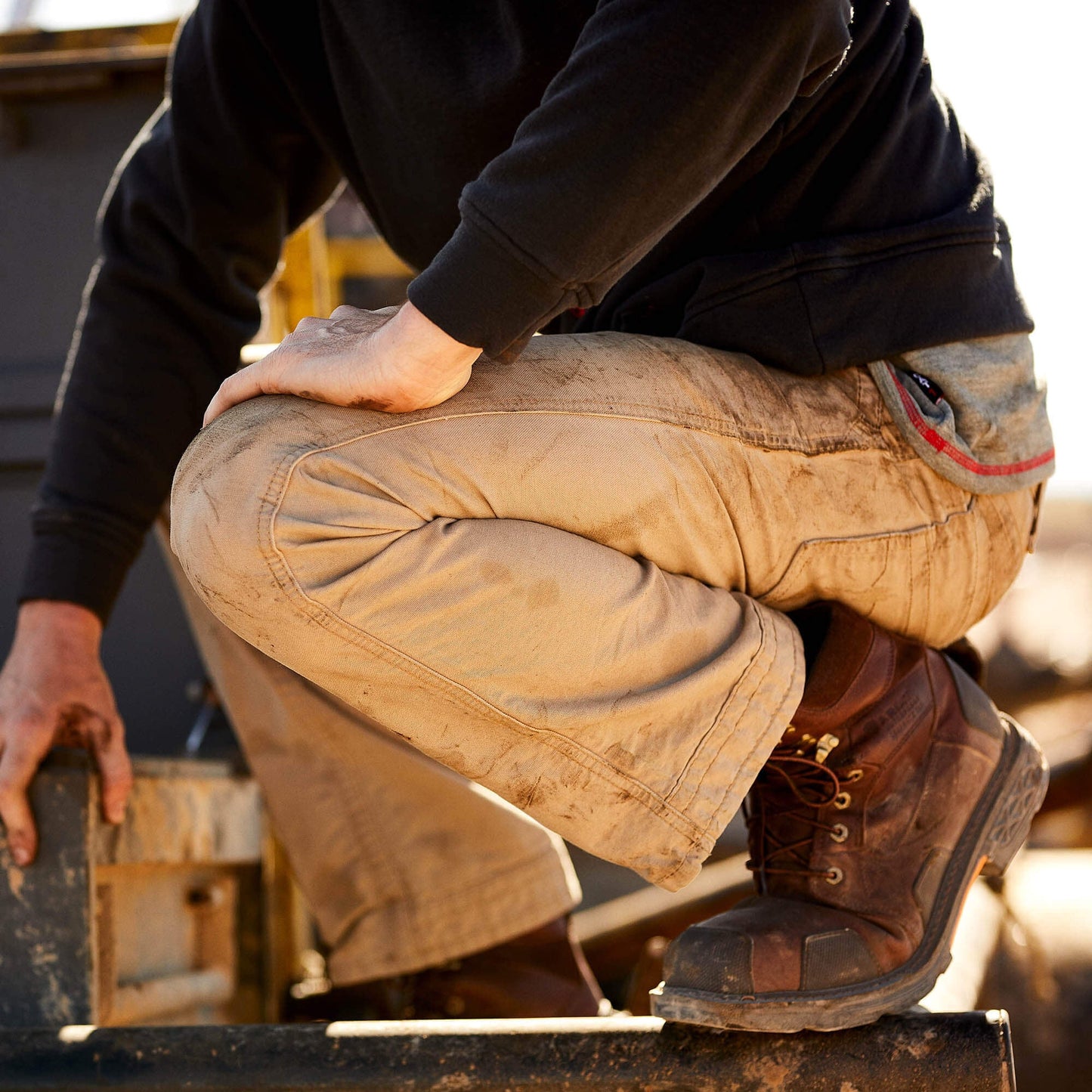 FR M4 Relaxed Workhorse Boot Cut Pant Men | Ariat outlet