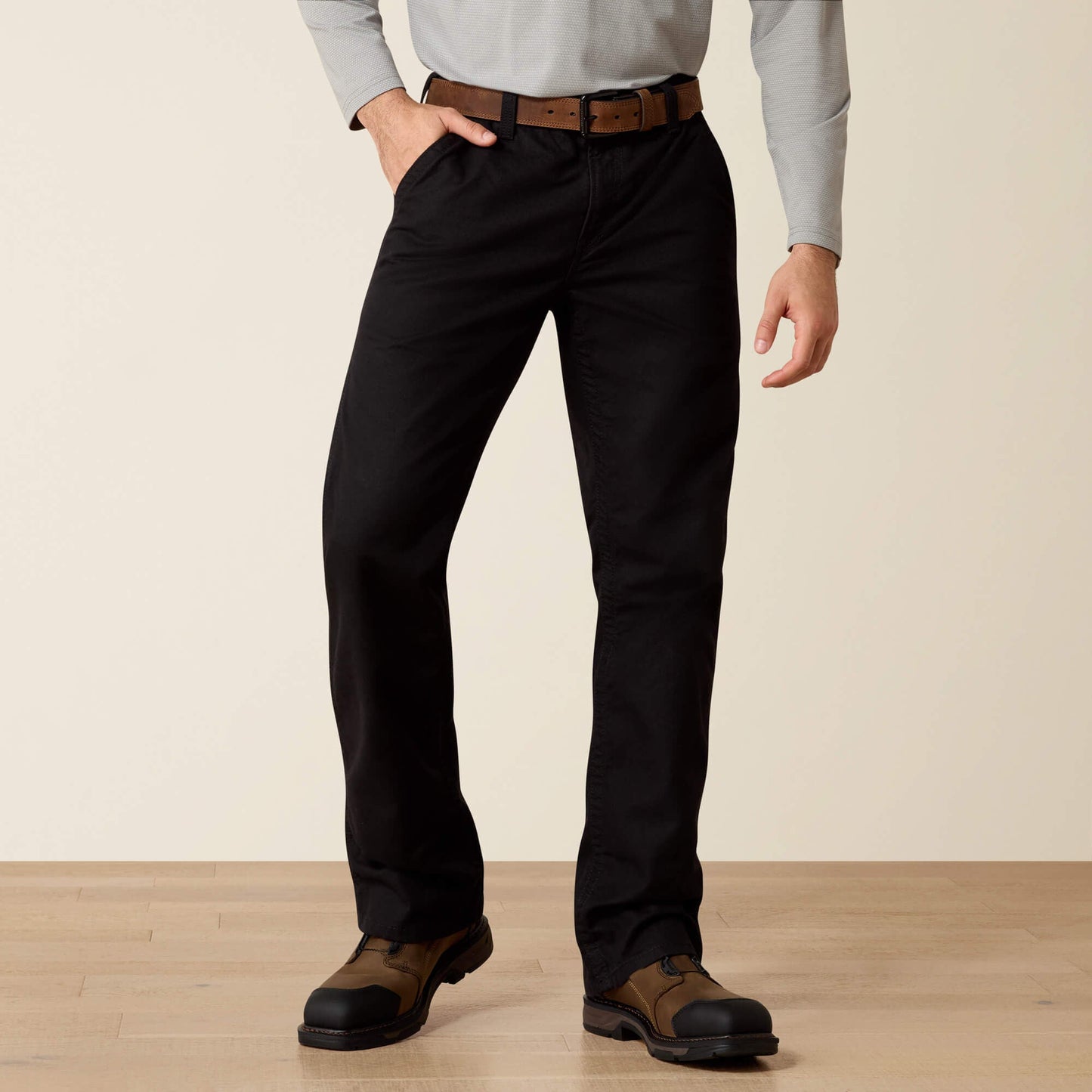 FR M4 Relaxed Workhorse Boot Cut Pant Men | Ariat outlet