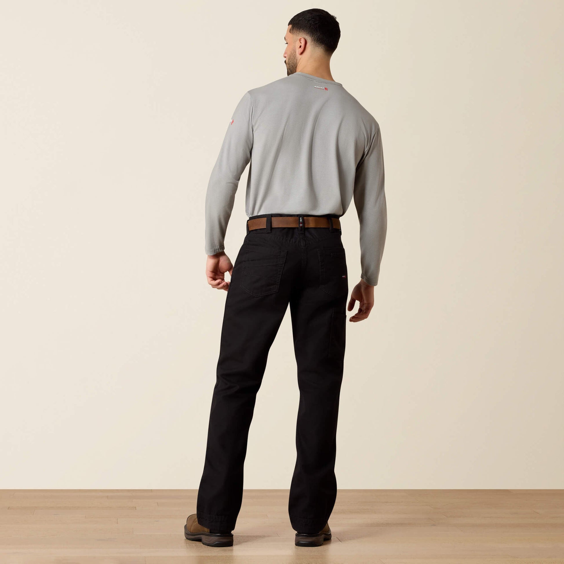 FR M4 Relaxed Workhorse Boot Cut Pant Men | Ariat outlet