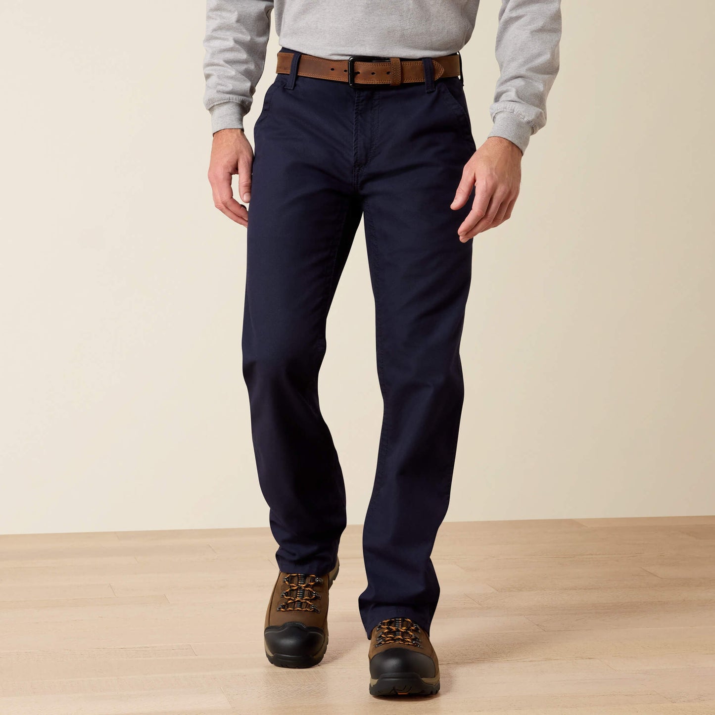 FR M4 Relaxed Workhorse Boot Cut Pant Men | Ariat online shop
