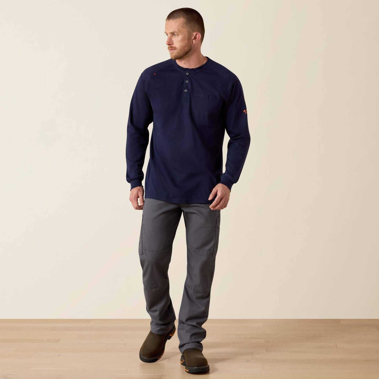FR Air Henley Men | Ariat sale