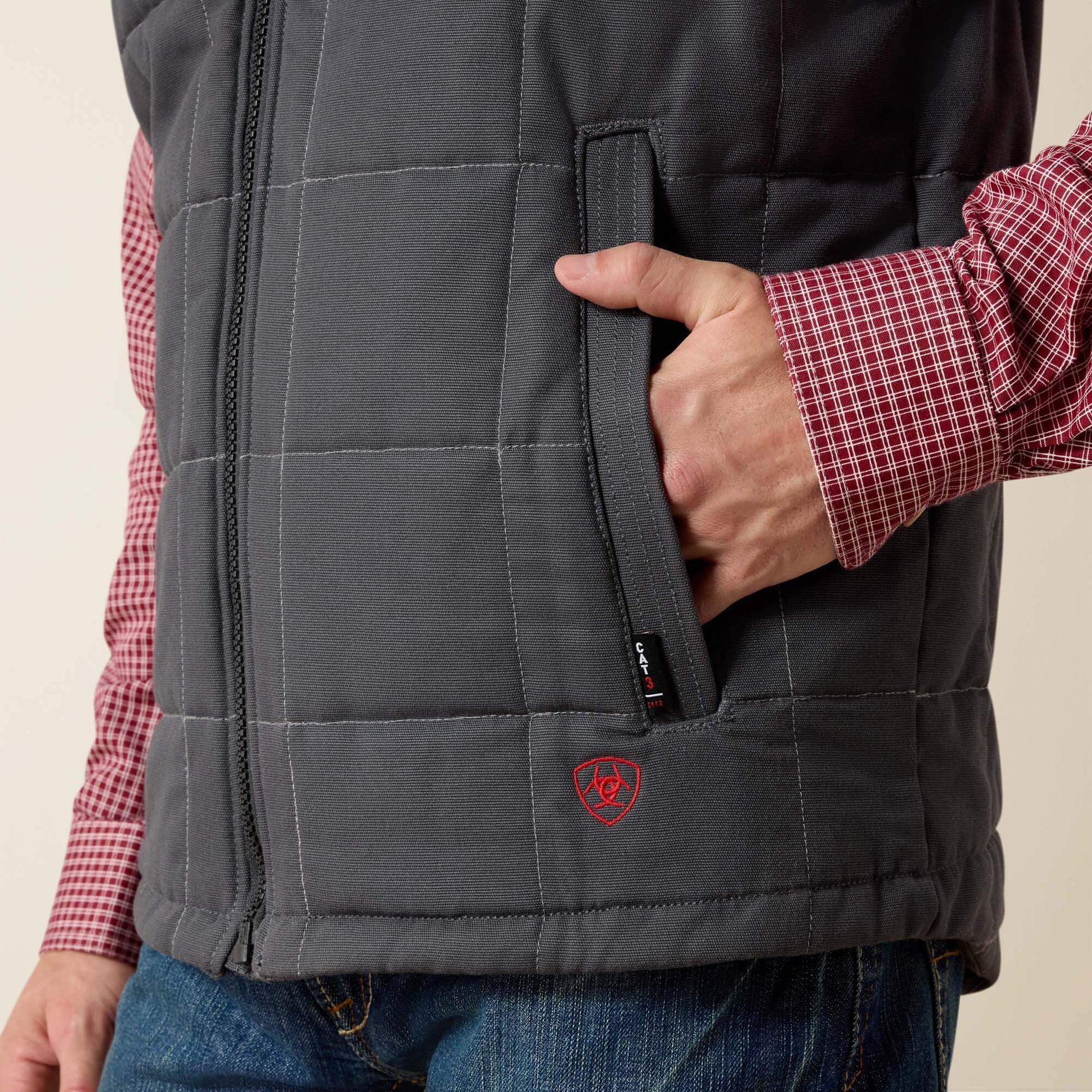 FR Crius Insulated Vest Men | Ariat on sale