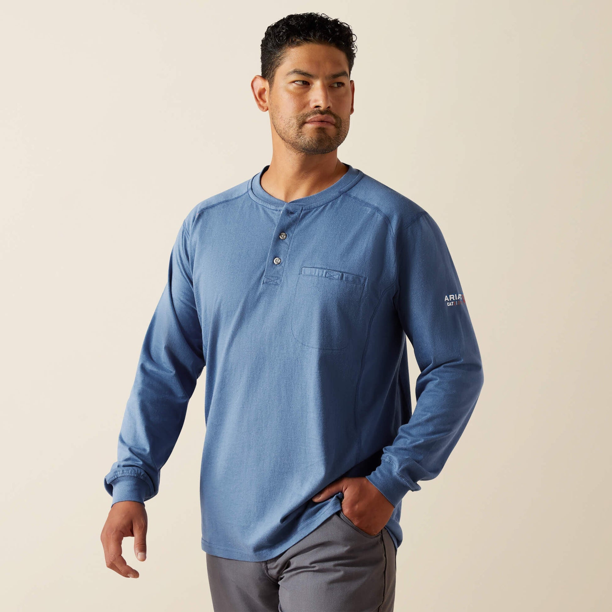 FR Air Henley Men | Ariat online shop