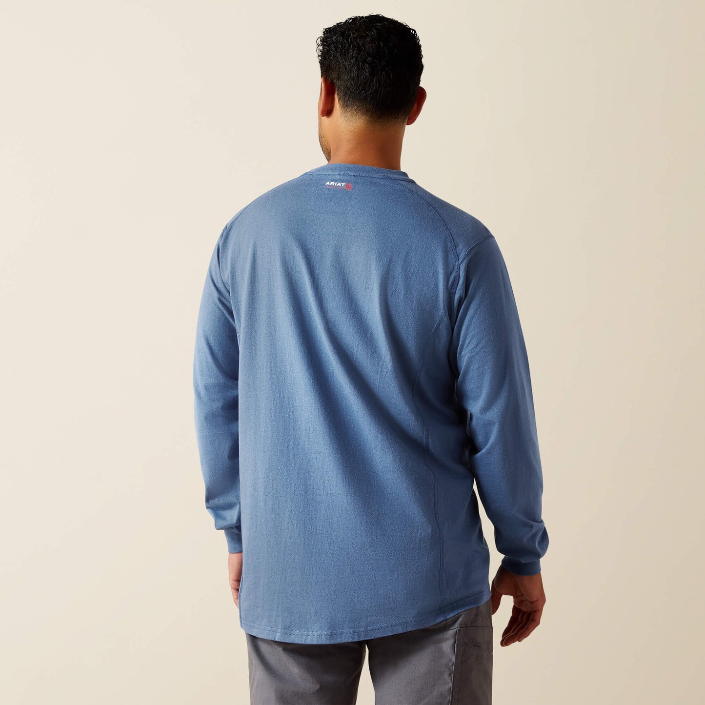 FR Air Henley Men | Ariat online shop