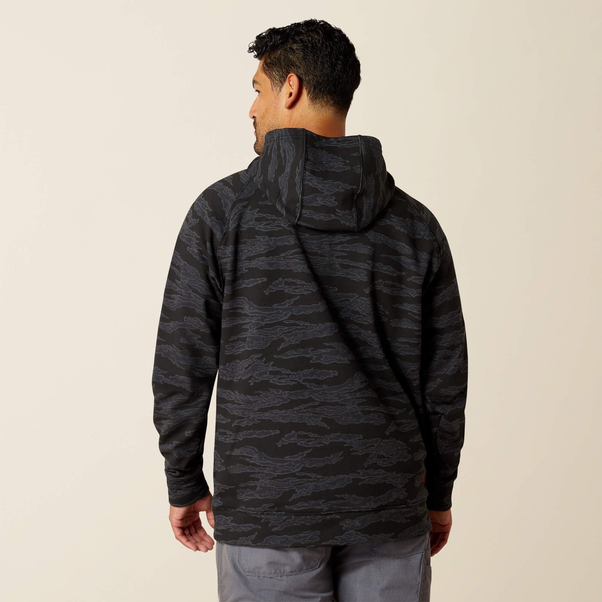 FR DuraStretch Smoke Hoodie Men | Ariat on sale