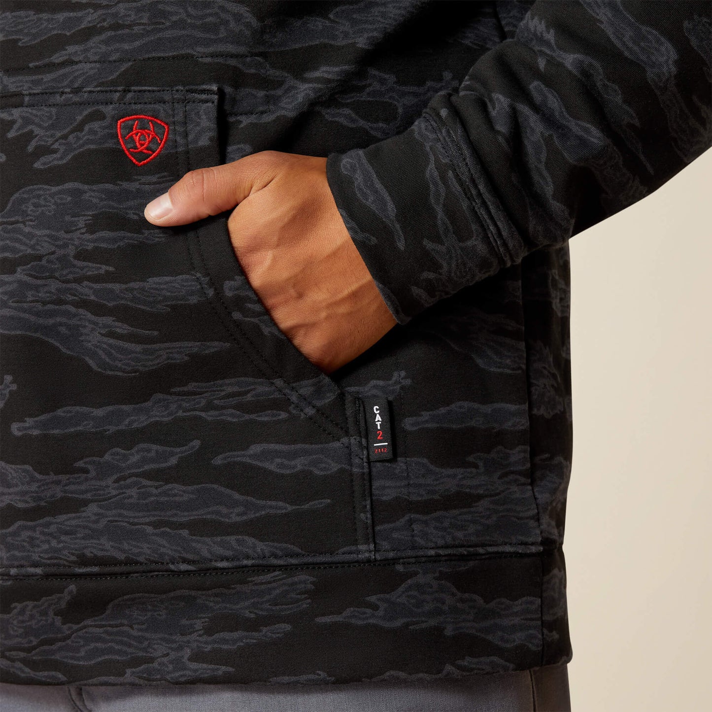 FR DuraStretch Smoke Hoodie Men | Ariat on sale