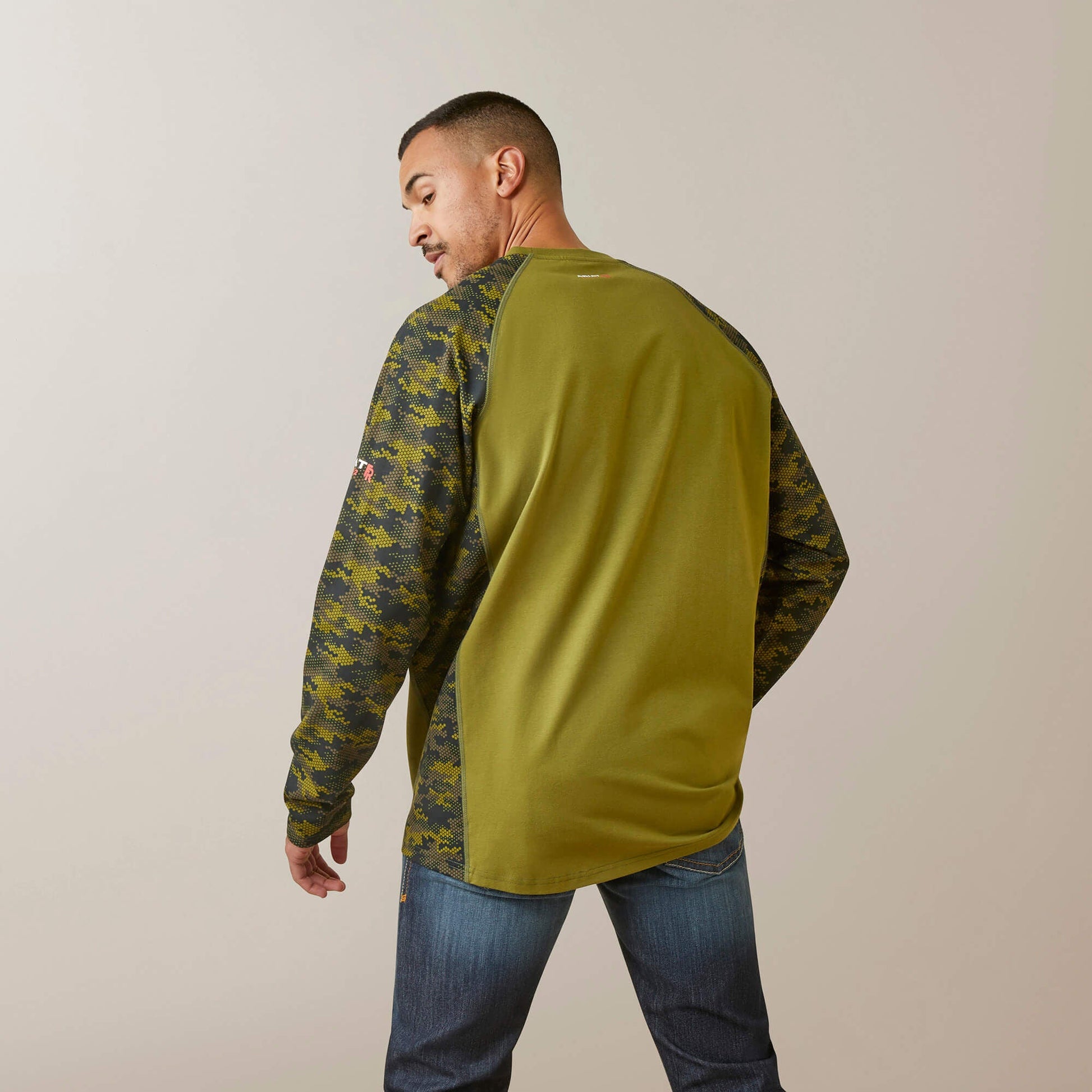 FR AC Stretch Camo Baseball T-Shirt Men | Ariat online shop
