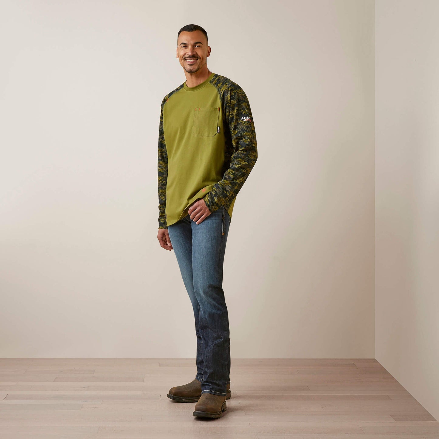 FR AC Stretch Camo Baseball T-Shirt Men | Ariat online shop