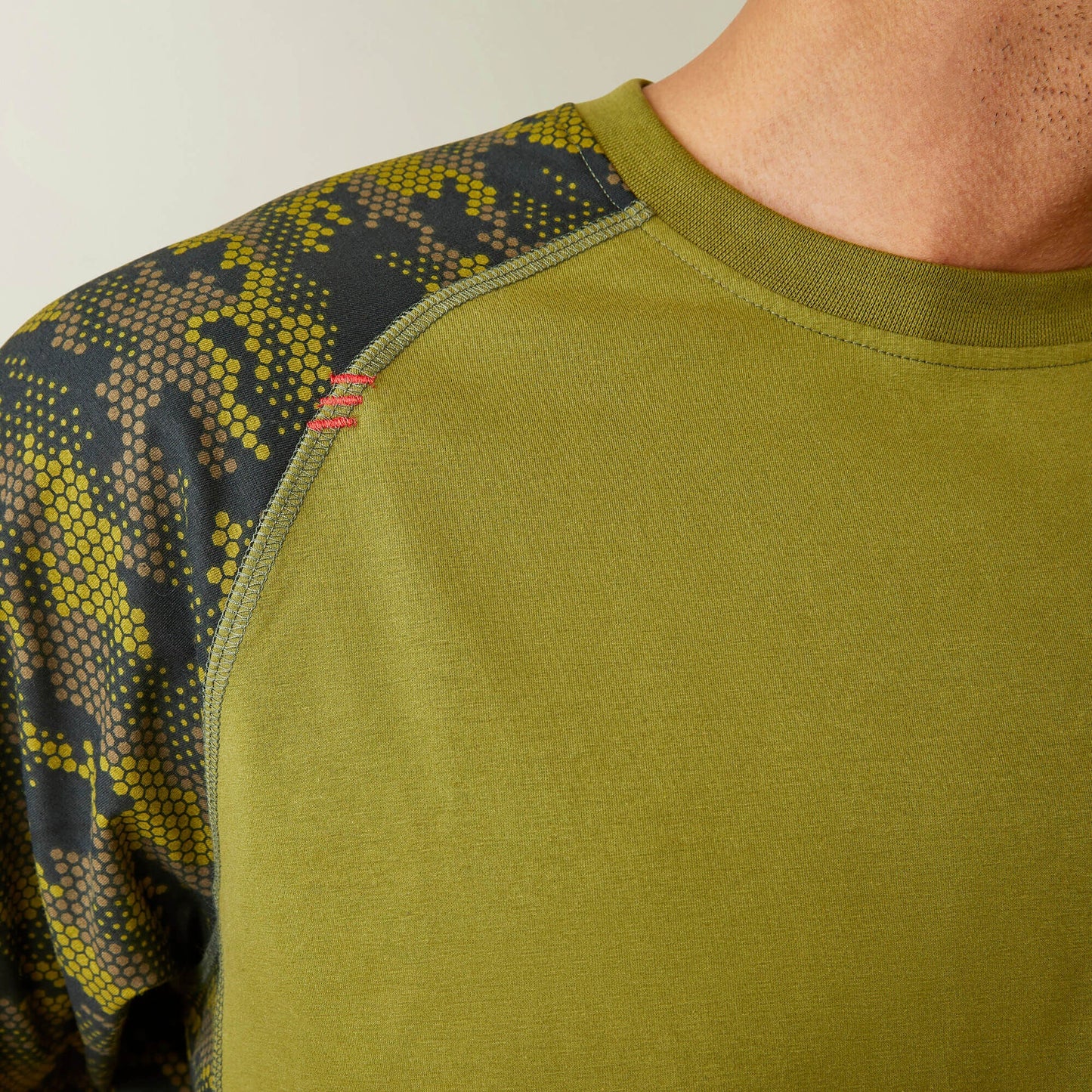 FR AC Stretch Camo Baseball T-Shirt Men | Ariat online shop