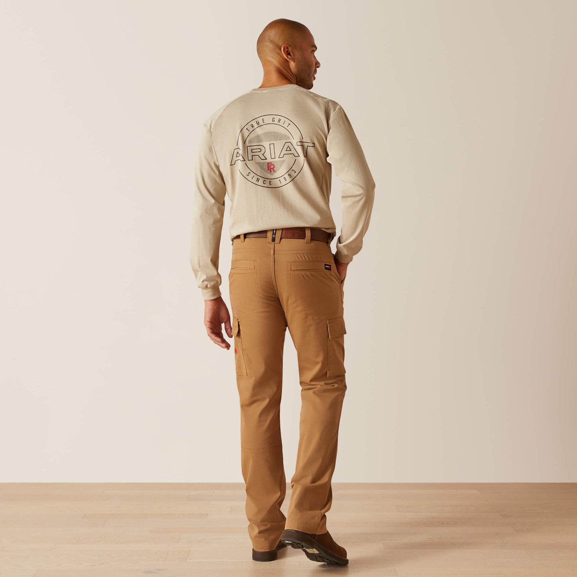 FR M7 Slim DuraStretch Duralight Twill Straight Pant Men | Ariat sale