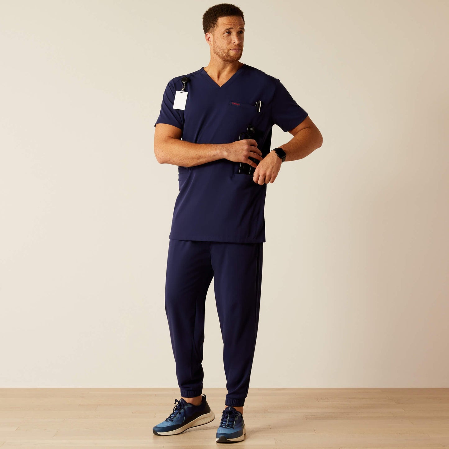 Derham 6 Pocket Scrub Top Men | Ariat for sale