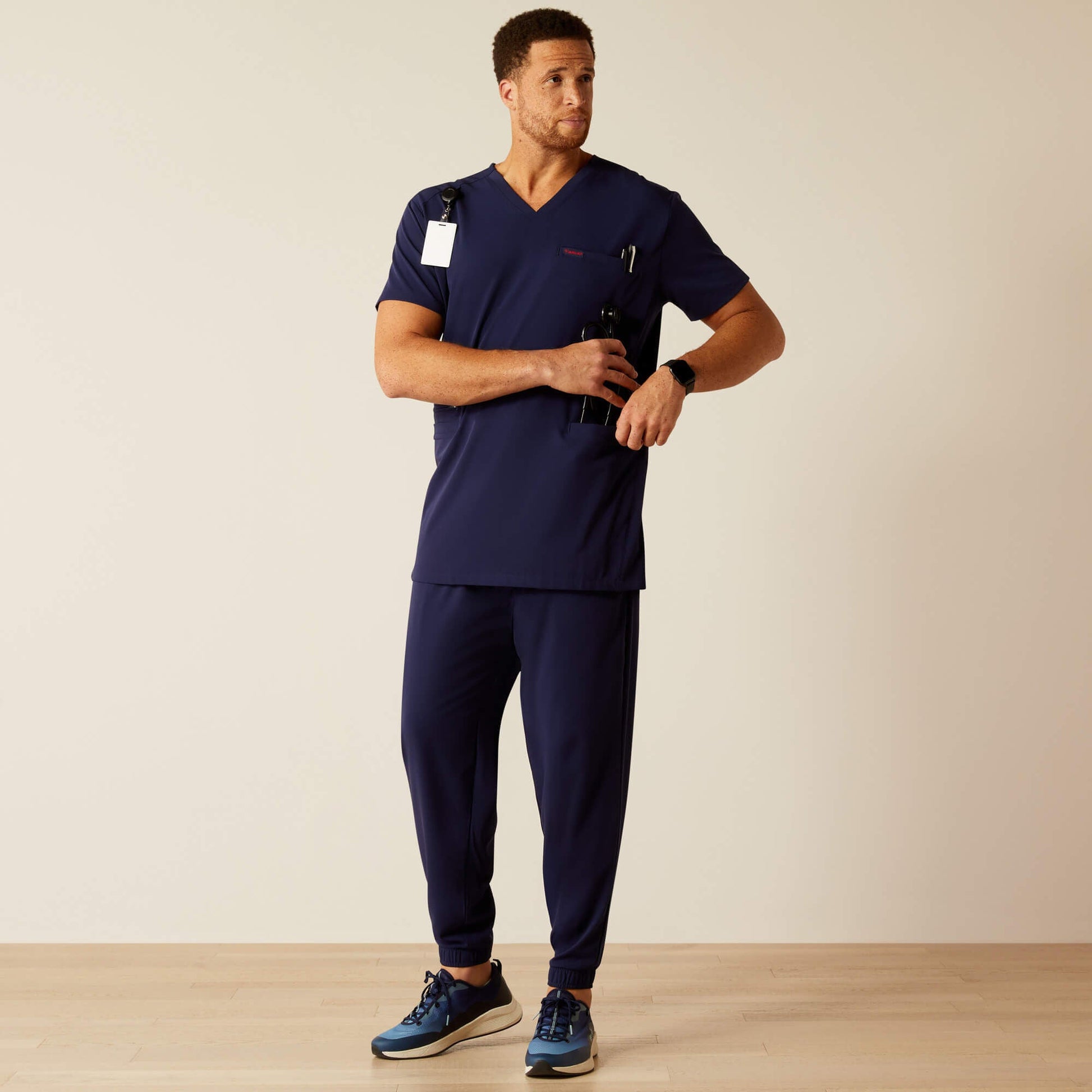 Derham 6 Pocket Scrub Top Men | Ariat for sale