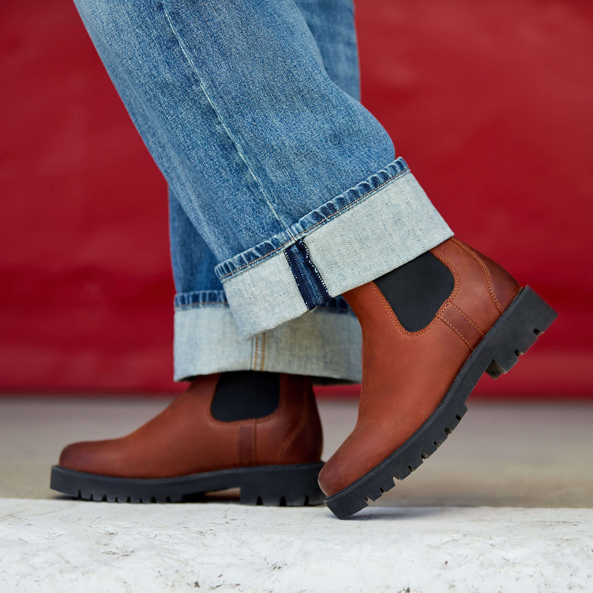 Wexford Lug Mid Waterproof Chelsea Boot Women | Ariat sale