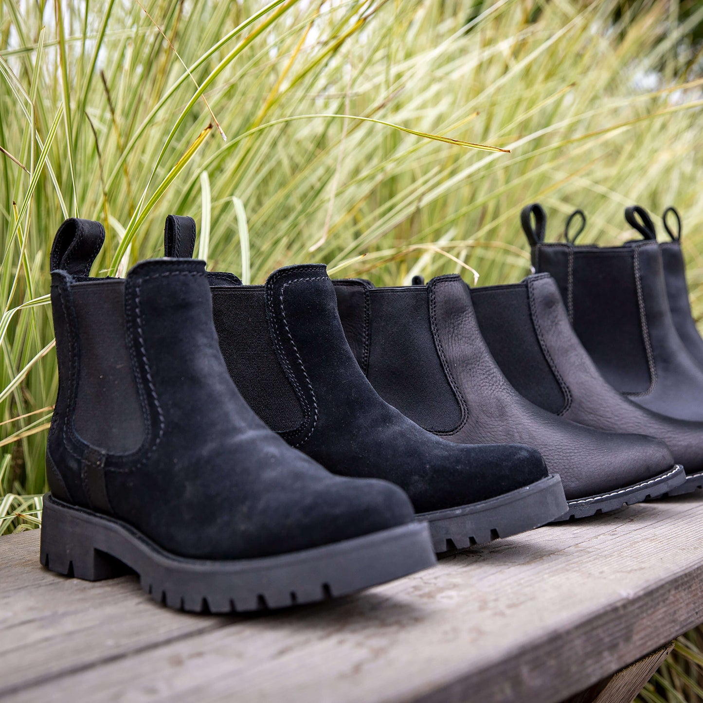 Wexford Lug Waterproof Chelsea Boot Women | Ariat discount