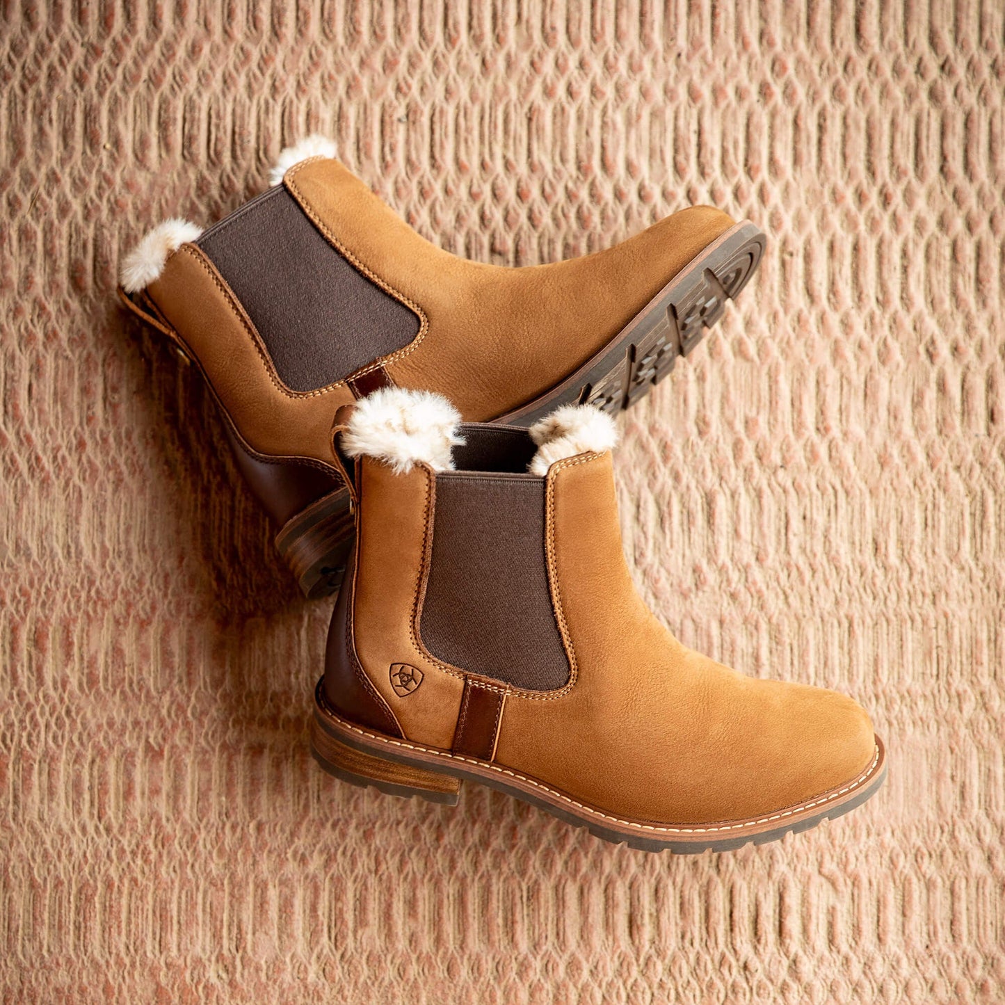 Wexford Sherpa Waterproof Chelsea Boot Women | Ariat sale