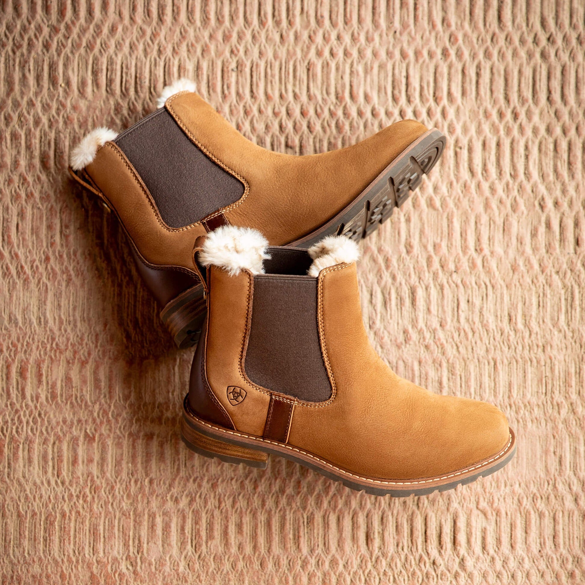 Wexford Sherpa Waterproof Chelsea Boot Women | Ariat sale