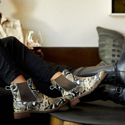 Wexford Chelsea Boot Women | Ariat on sale